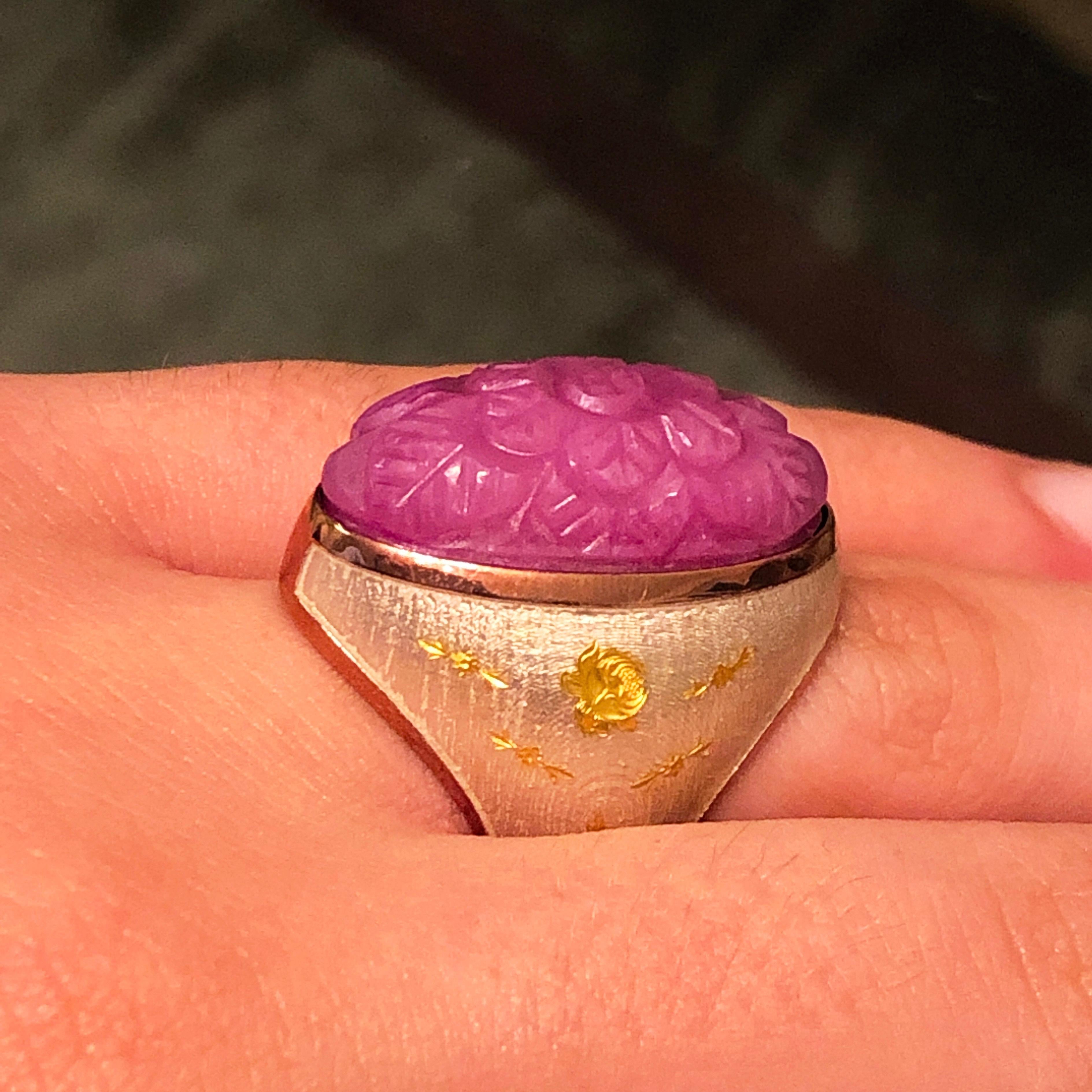 Berca 27.95Kt Carved Pink Sapphire Gold Enameled Sterling Silver Cocktail Ring For Sale 3