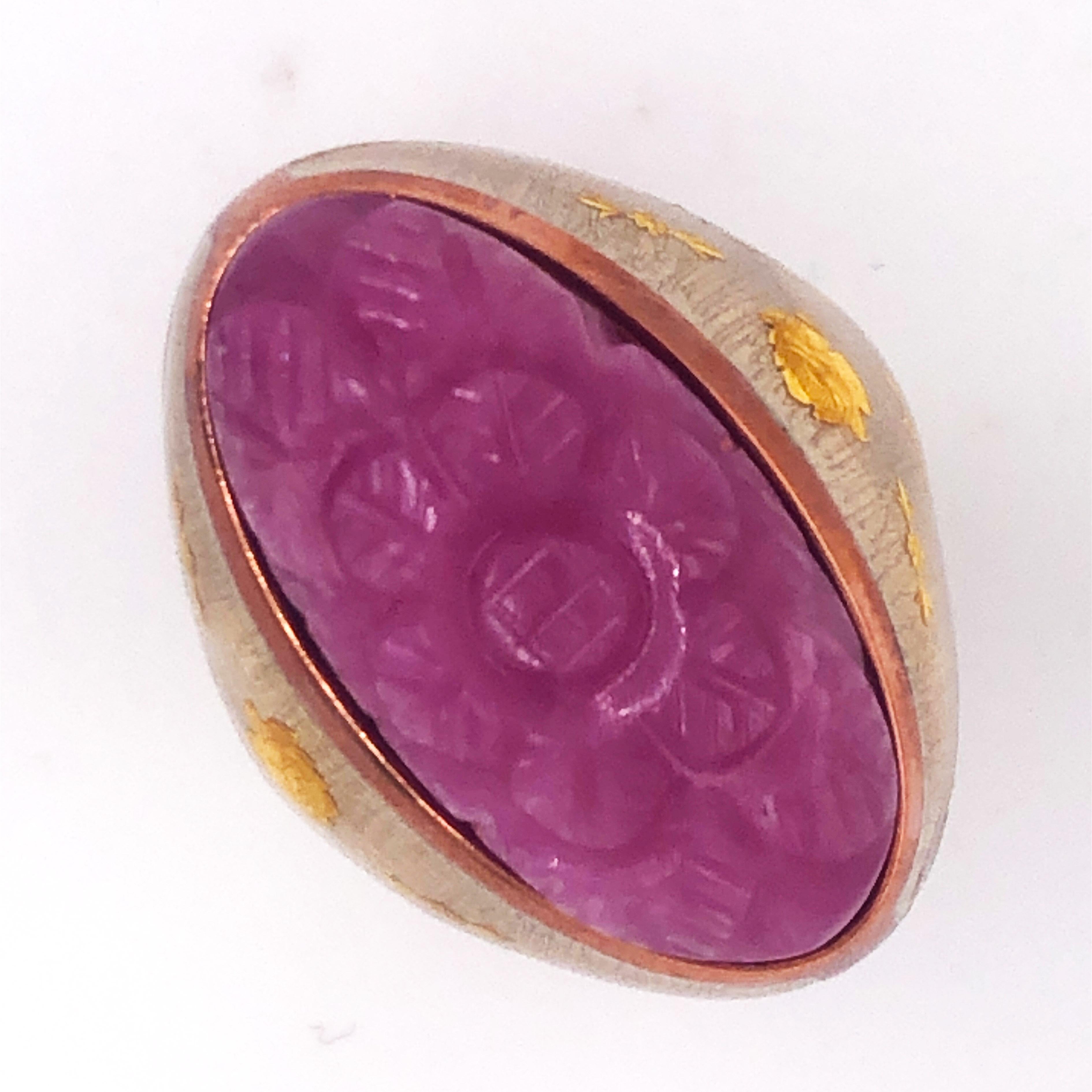 Berca 27.95Kt Carved Pink Sapphire Gold Enameled Sterling Silver Cocktail Ring For Sale 4