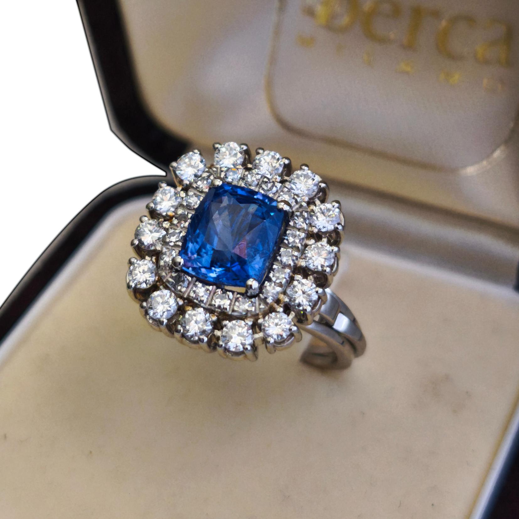 BERCA Anillo de diamantes con zafiro azul cambiante a violeta de 3,84 quilates certificado GIA sin calor en venta 5