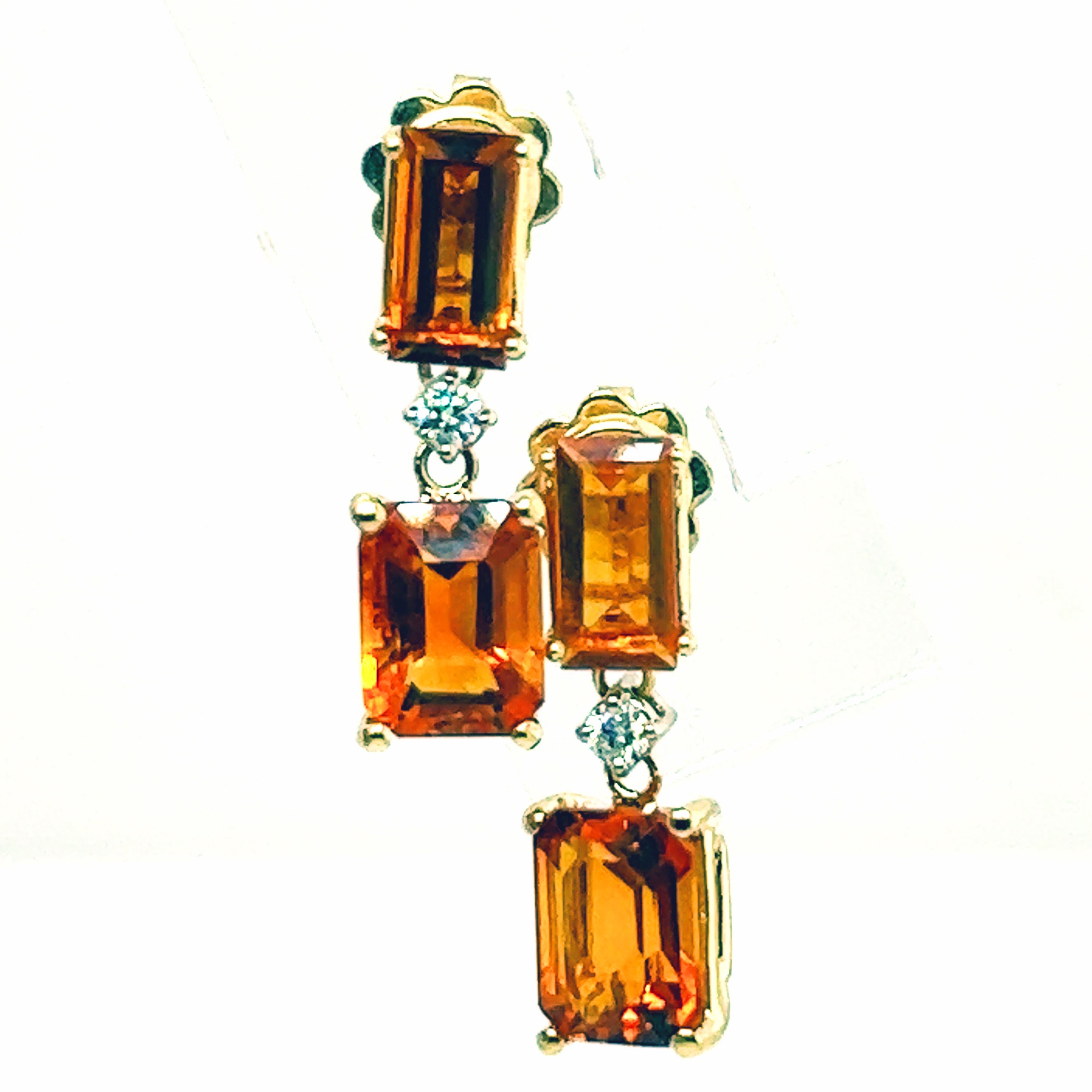 Contemporain Boucles d'oreilles Berca 4.40 Kt Palmeira Quartz Emerald Cut White Diamond 18kt Gold en vente