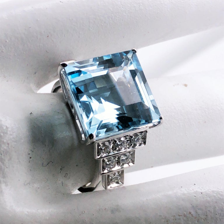 Contemporary Berca 7.99 Karat Princess Cut Brazilian Aquamarine White Diamond Cocktail Ring