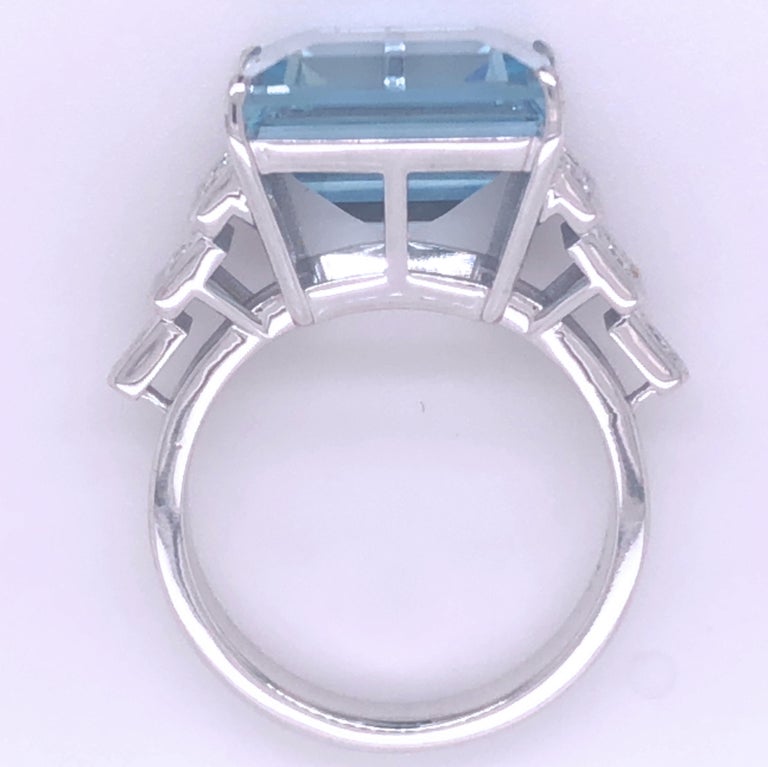 Berca 7.99 Karat Princess Cut Brazilian Aquamarine White Diamond Cocktail Ring In New Condition In Valenza, IT