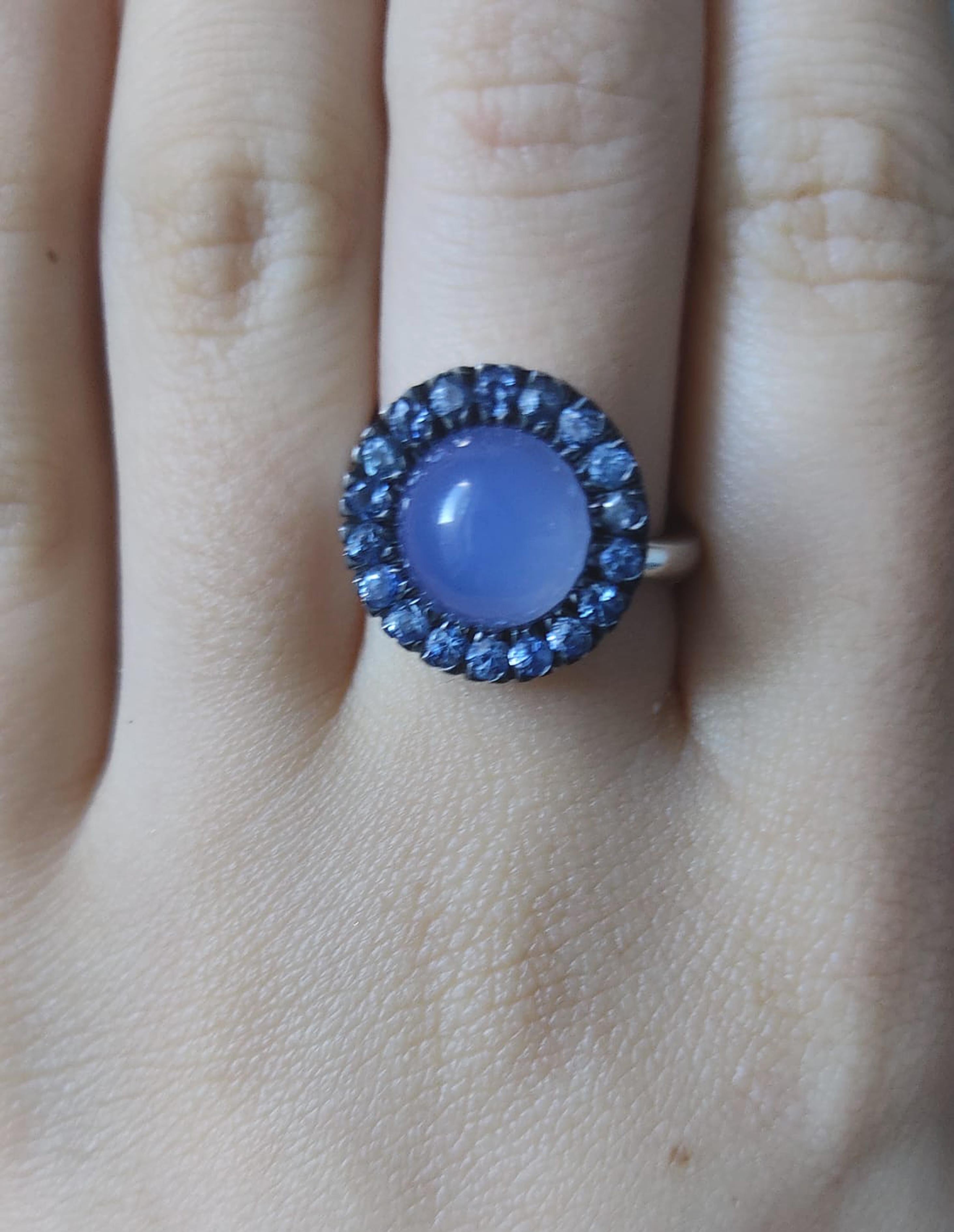 Berca Blue Sapphire Round Blue Chalcedony Cabochon White Gold Cocktail Ring 2