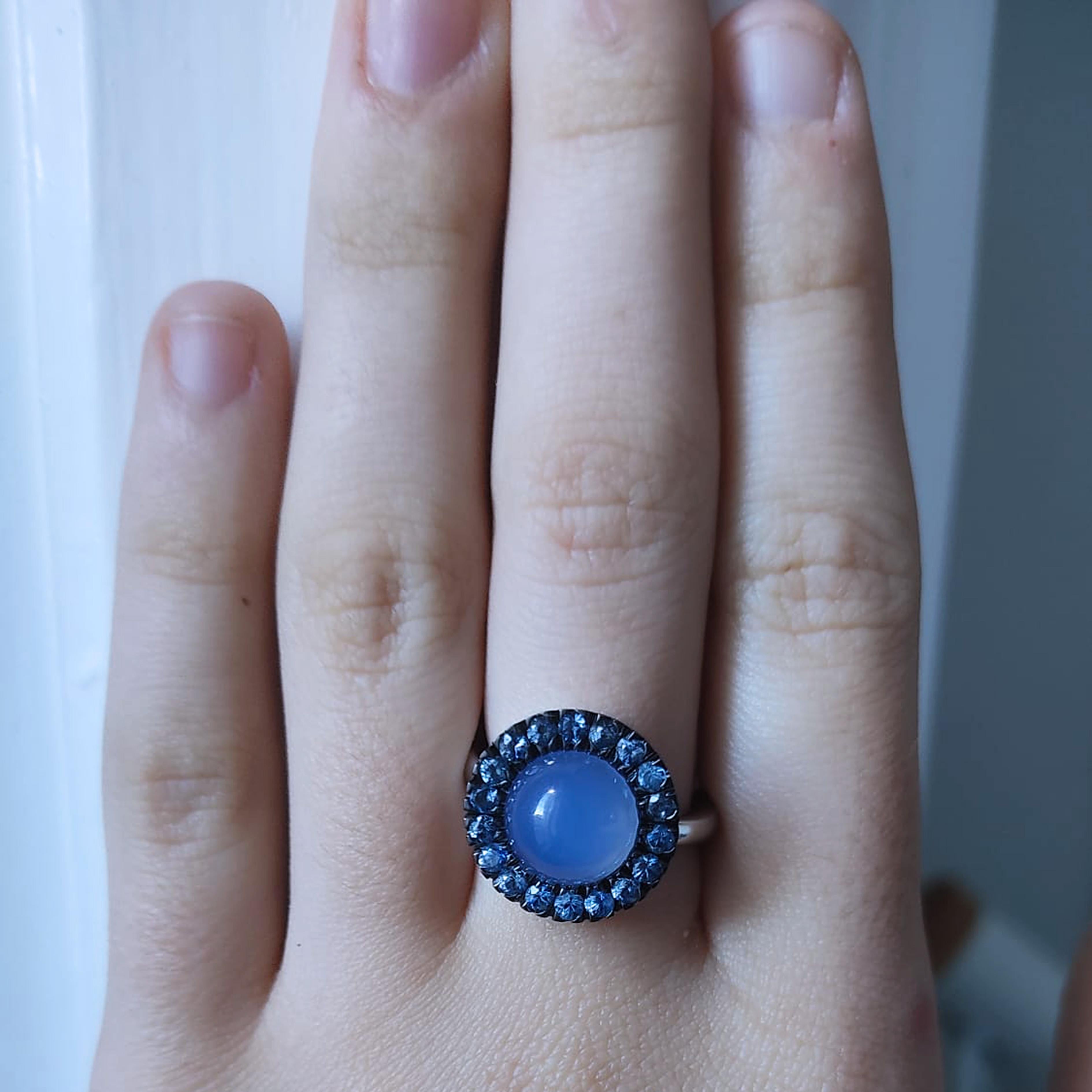 Round Cut Berca Blue Sapphire Round Blue Chalcedony Cabochon White Gold Cocktail Ring