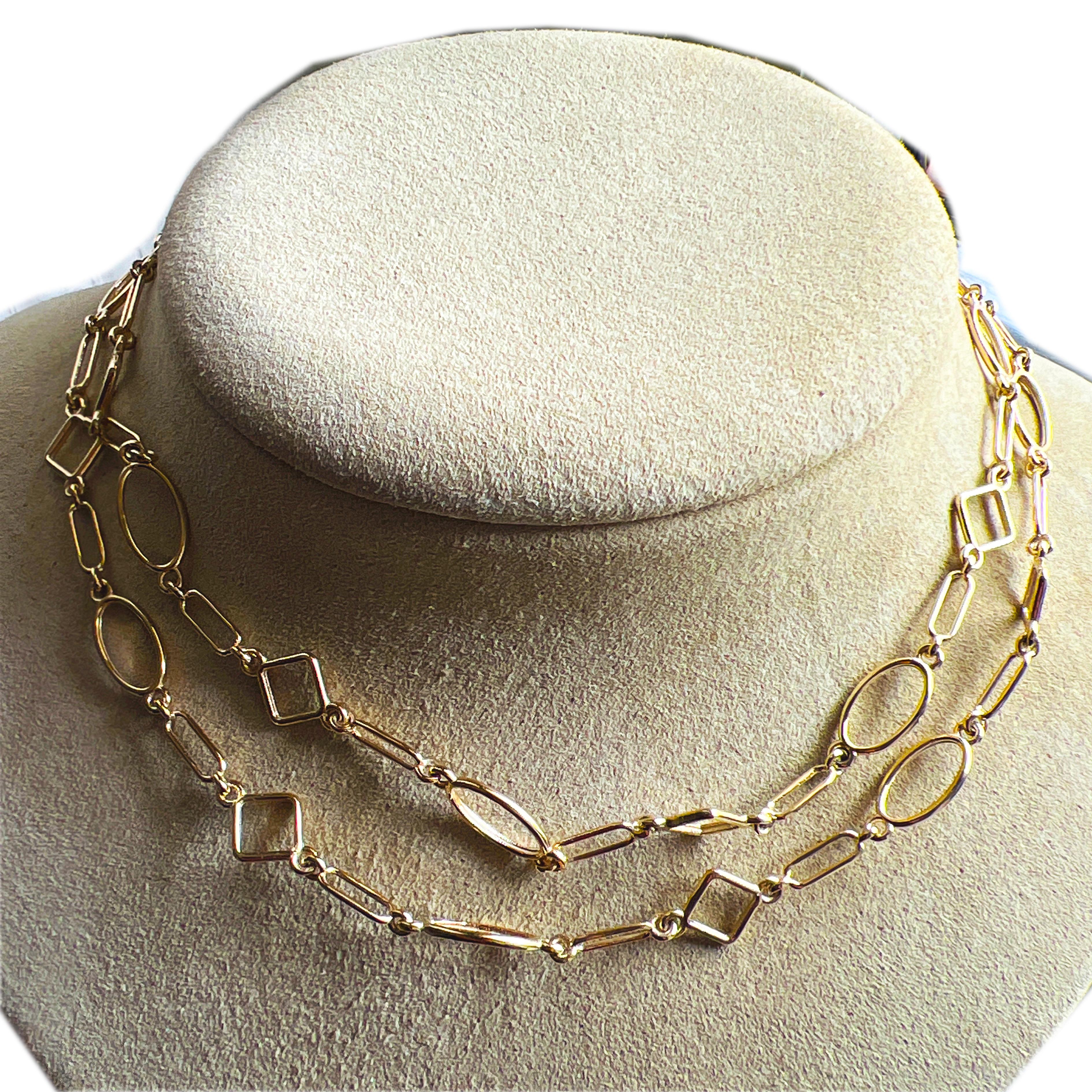 Berca Geometrical Link Shaped Yellow Gold Long Chain Necklace For Sale 1