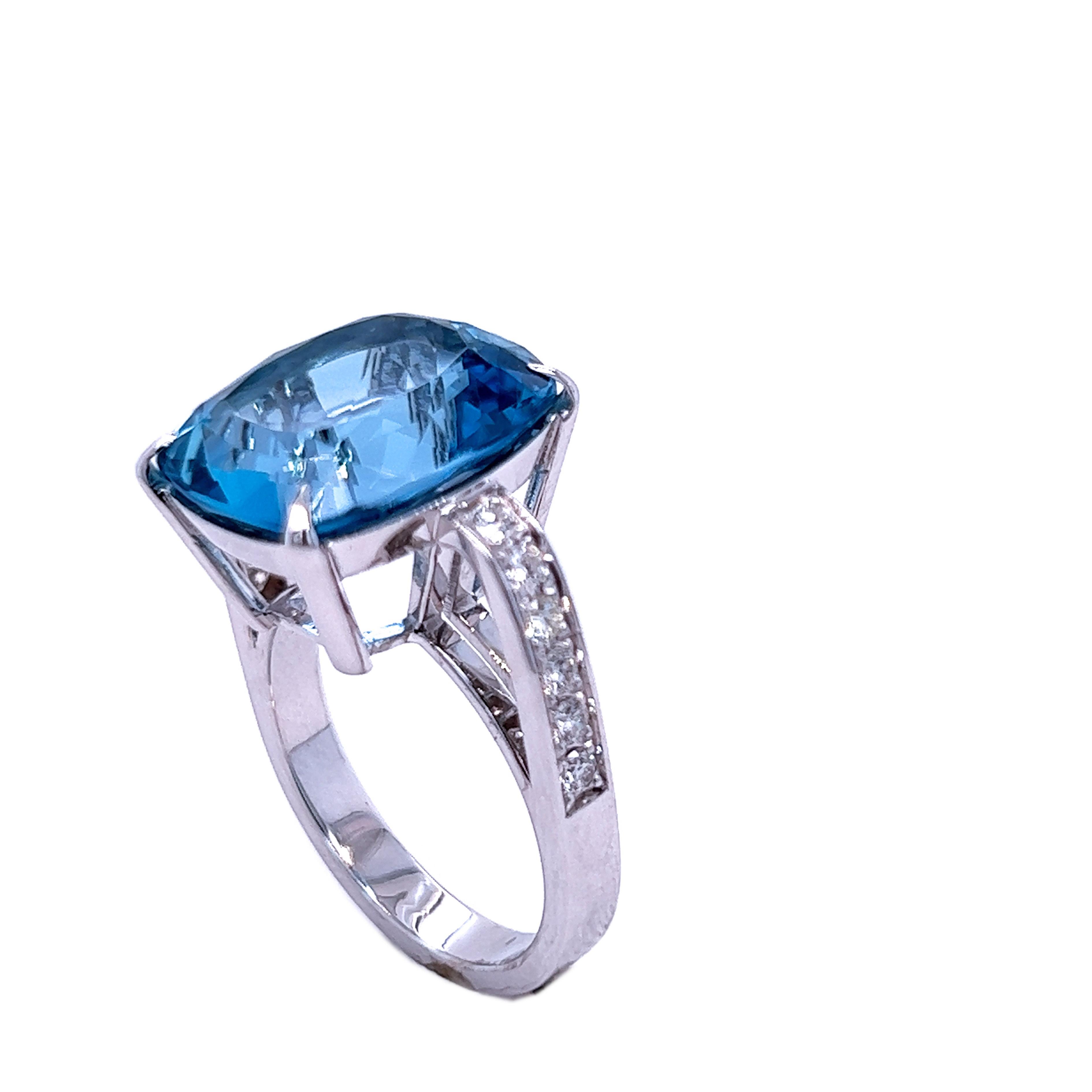 BERCA Bague certifiée GIA 9.15Kt Antik Aigue-marine bleue taille coussin Diamant blanc Neuf - En vente à Valenza, IT
