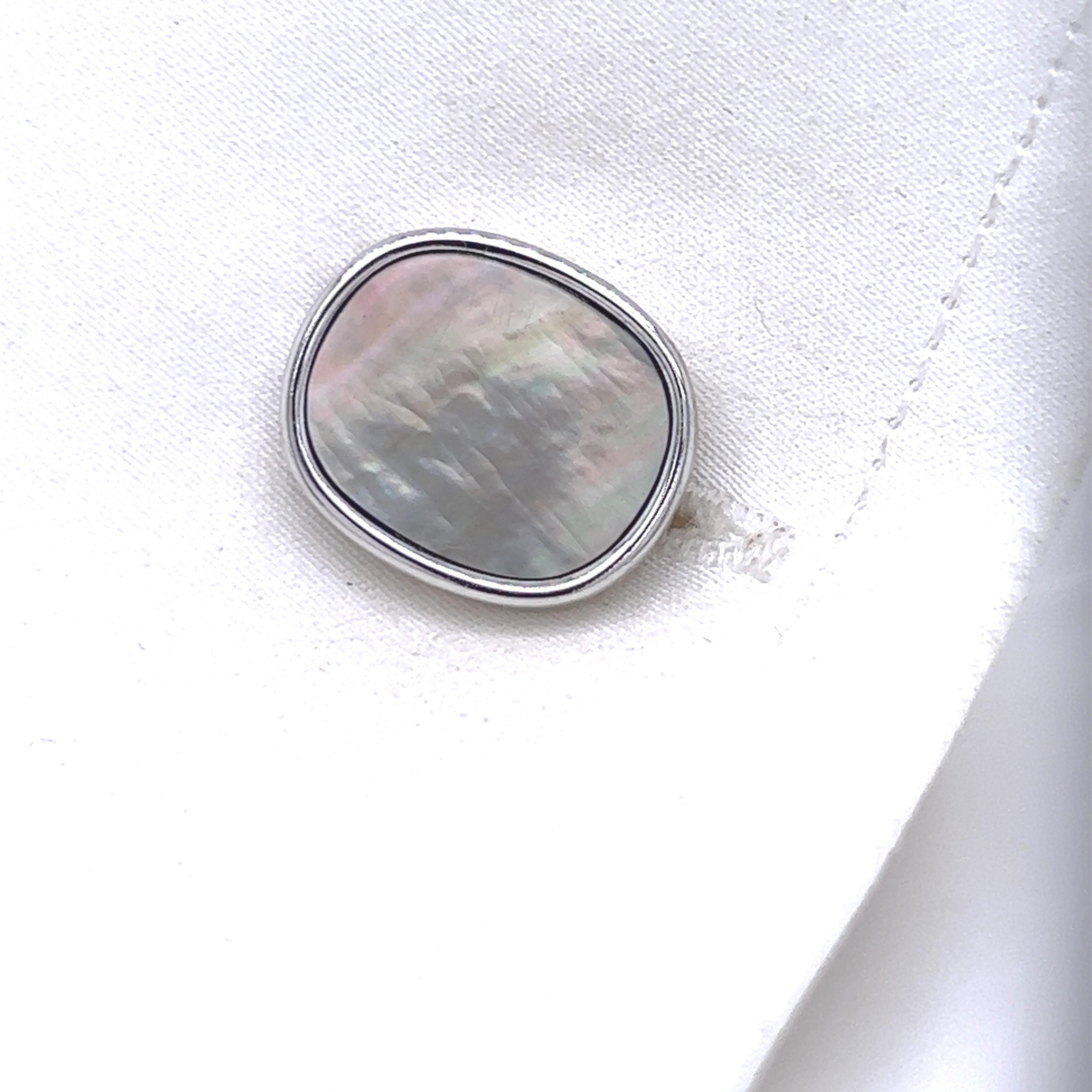 Set di gemelli e borchie in argento sterling a forma rettangolare con opale grigio Berca In condizioni Nuovo in vendita a Valenza, IT