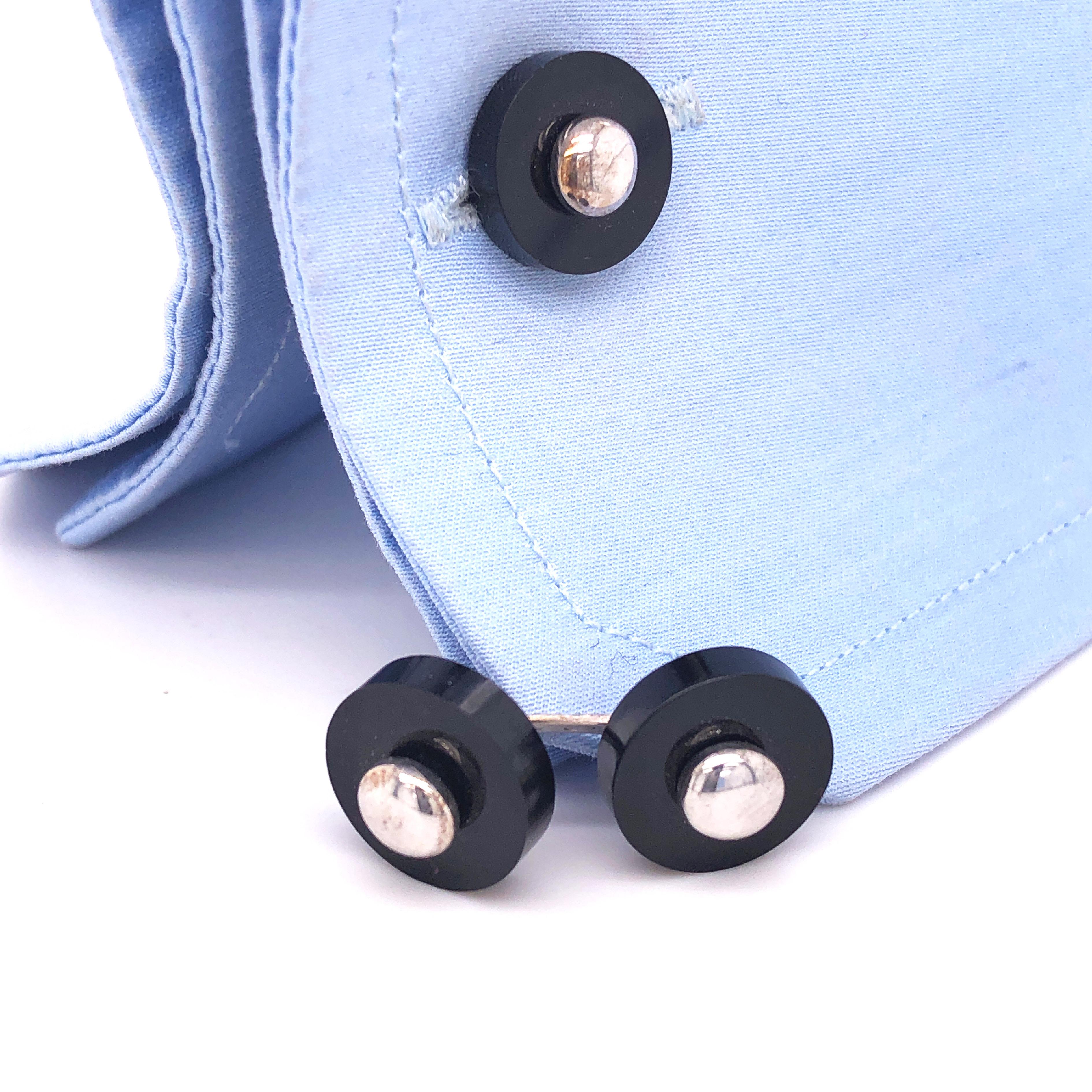 Contemporary Berca Hand Inlaid Natural Round Onyx Disk Shaped Sterling Silver Cufflinks For Sale