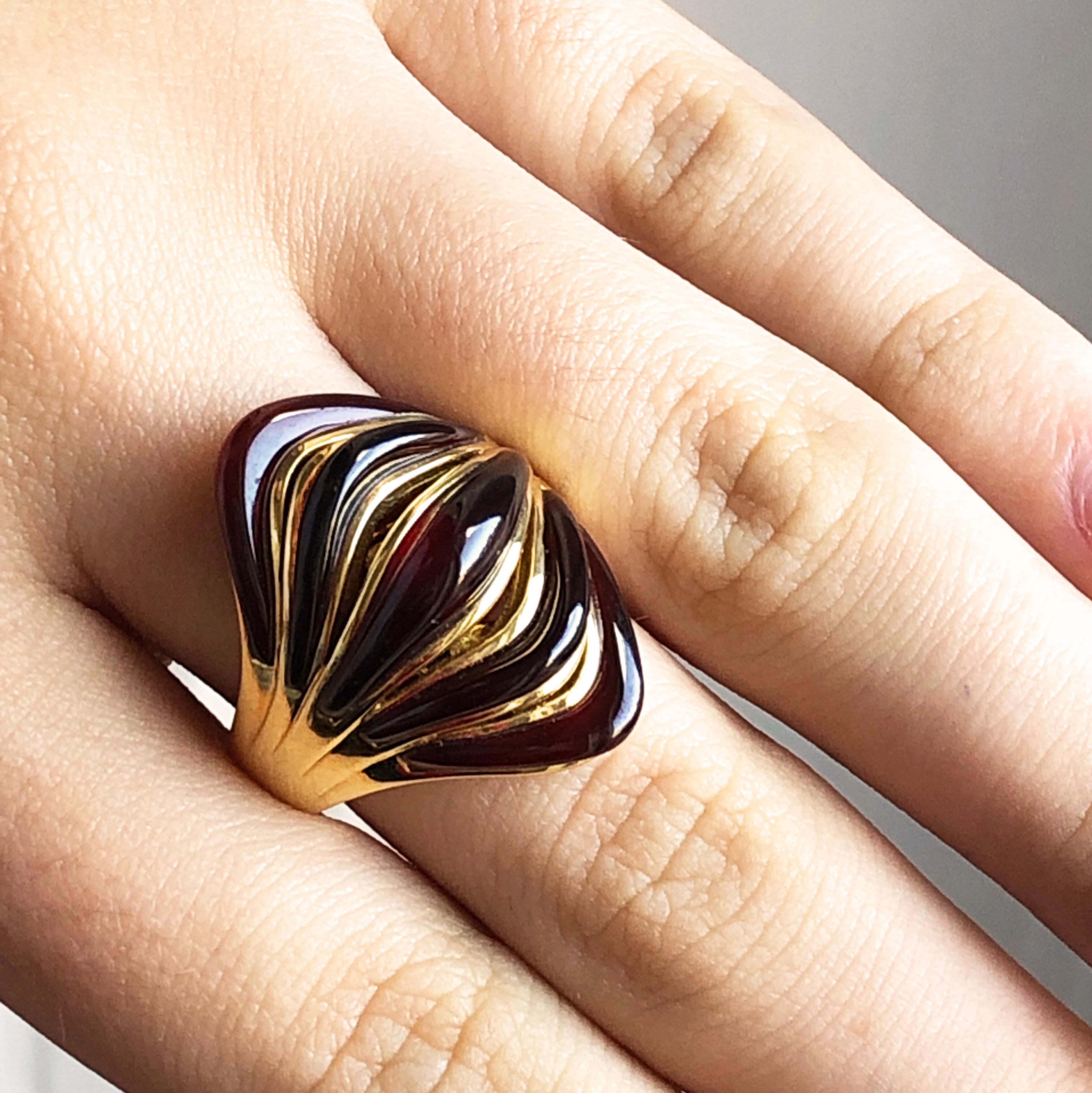 Berca Iconic Natural Red Garnet Yellow Gold Setting Waves Cocktail Ring 7