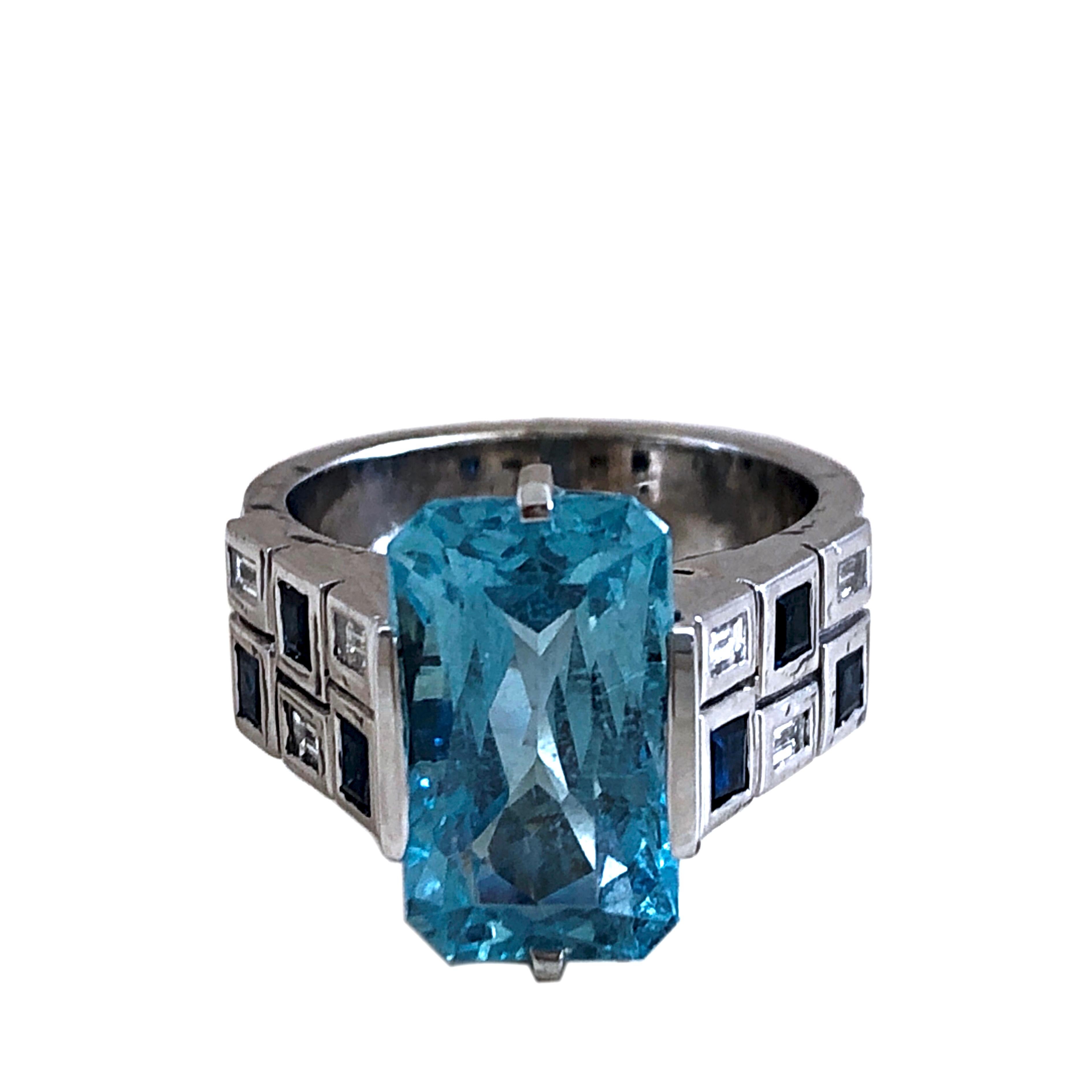 Berca IGI Certified 5.57 Karat Rectangular Cut Aquamarine Diamond Sapphire Ring 6