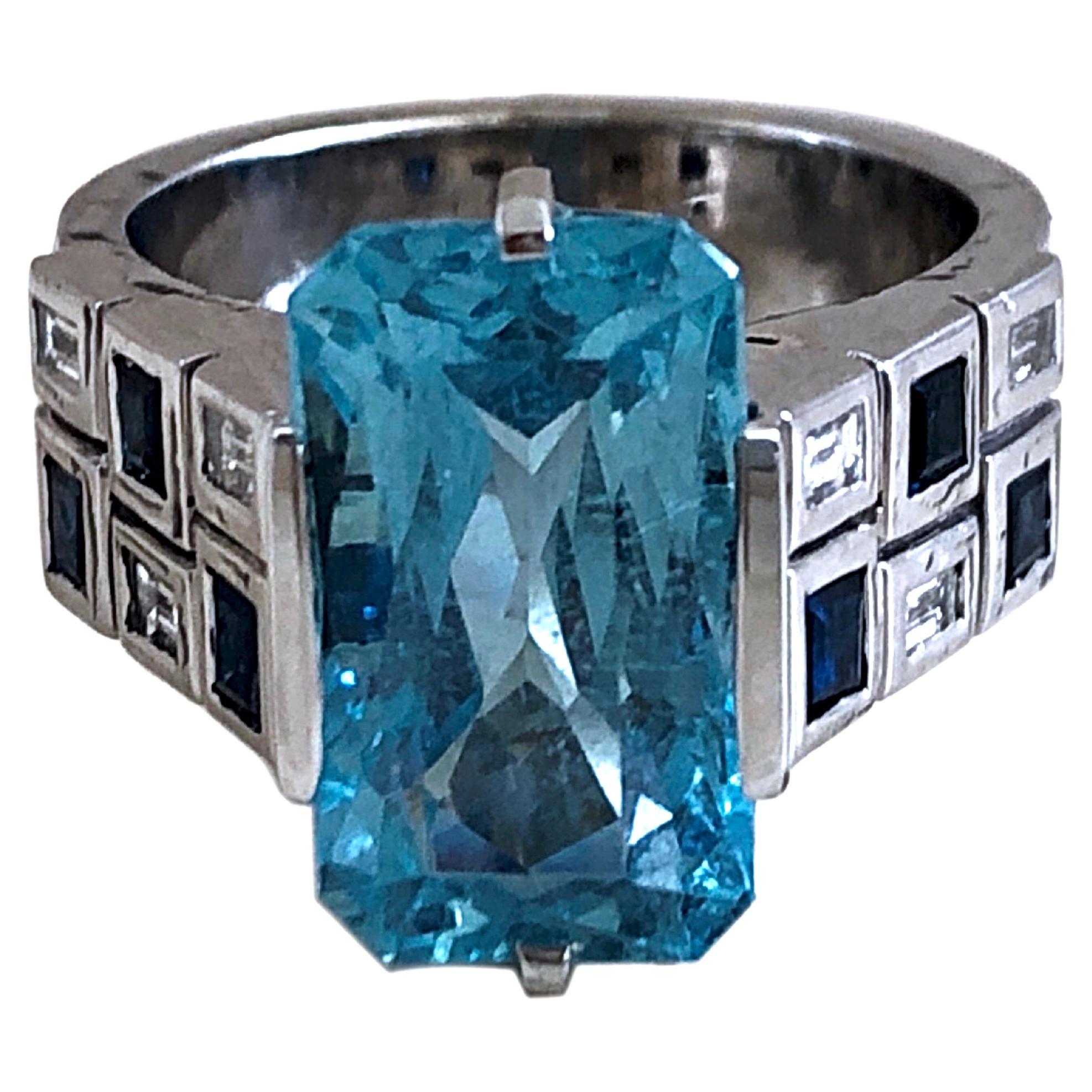 Berca IGI Certified 5.57 Karat Rectangular Cut Aquamarine Diamond Sapphire Ring