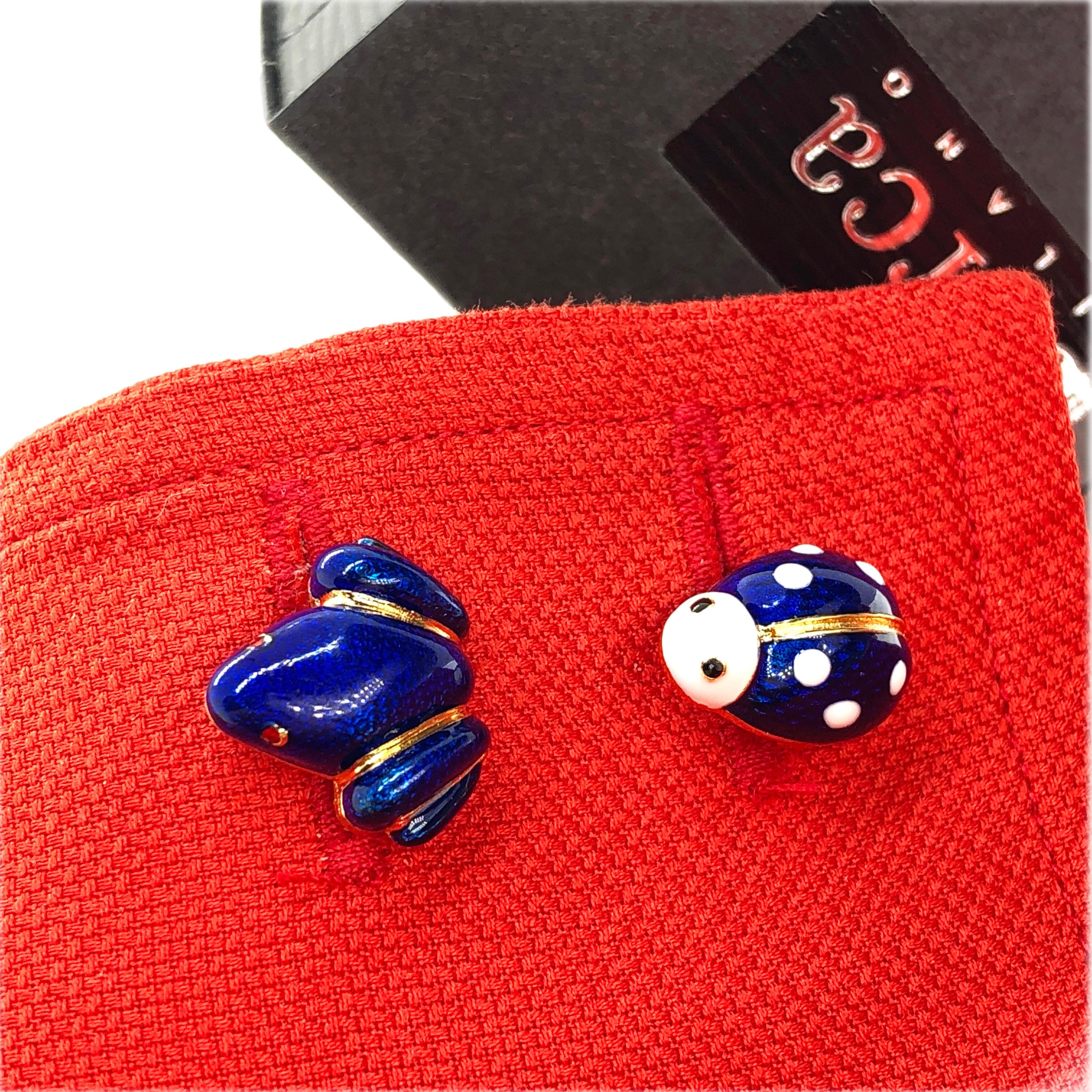 Berca Navy Blue Hand Enameled Frog Shaped Sterling Silver Gold-Plated Cufflinks For Sale 9