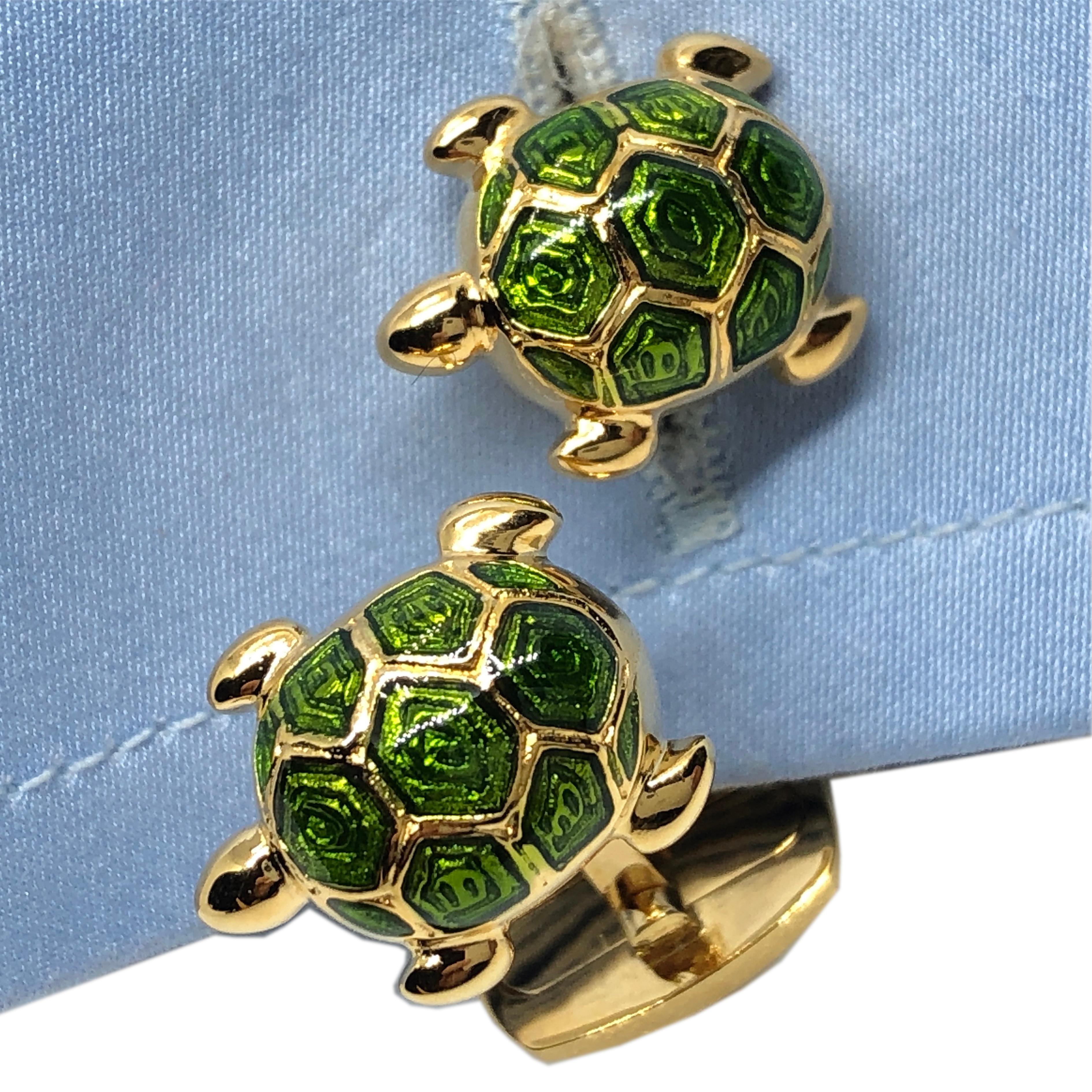 Contemporary Berca Olive Green Enameled Turtle Shaped Sterling Silver Gold-Plated Cufflinks For Sale
