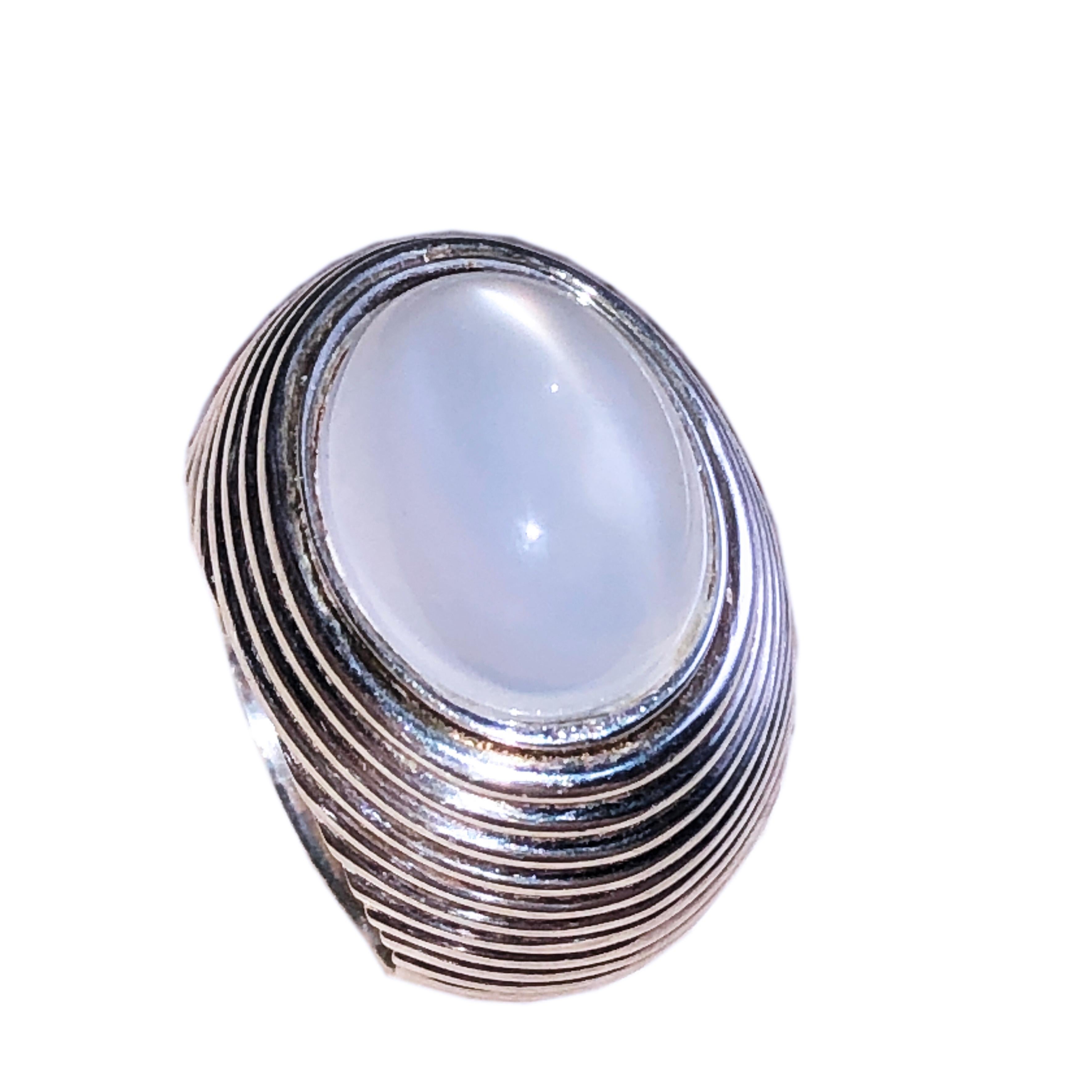 Berca One-of-a-Kind 12 Carat Natural Moonstone Cabochon Sterling Silver Ring 5