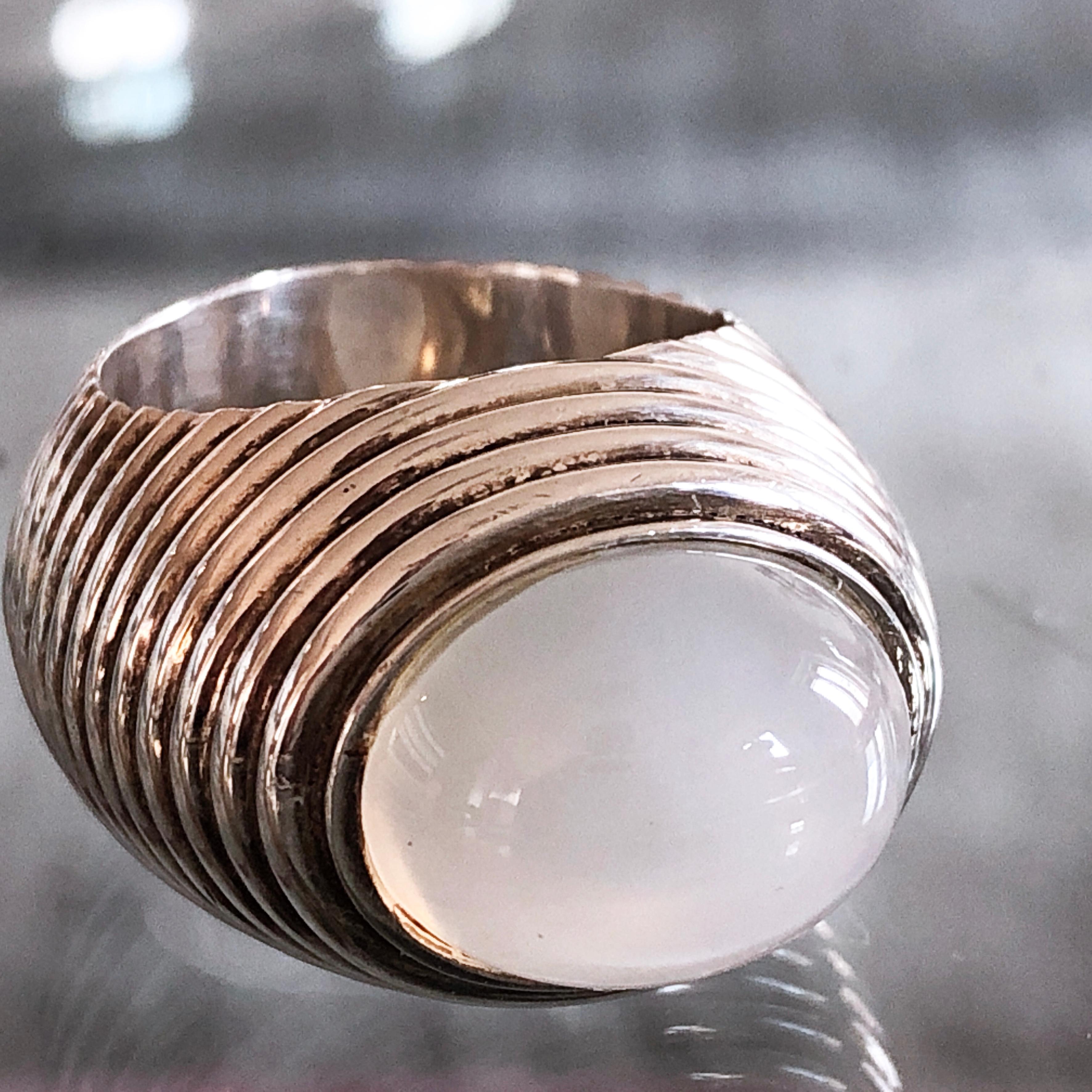 BERCA Bague unique en argent sterling en pierre de lune naturelle cabochon de 12 carats en vente 11