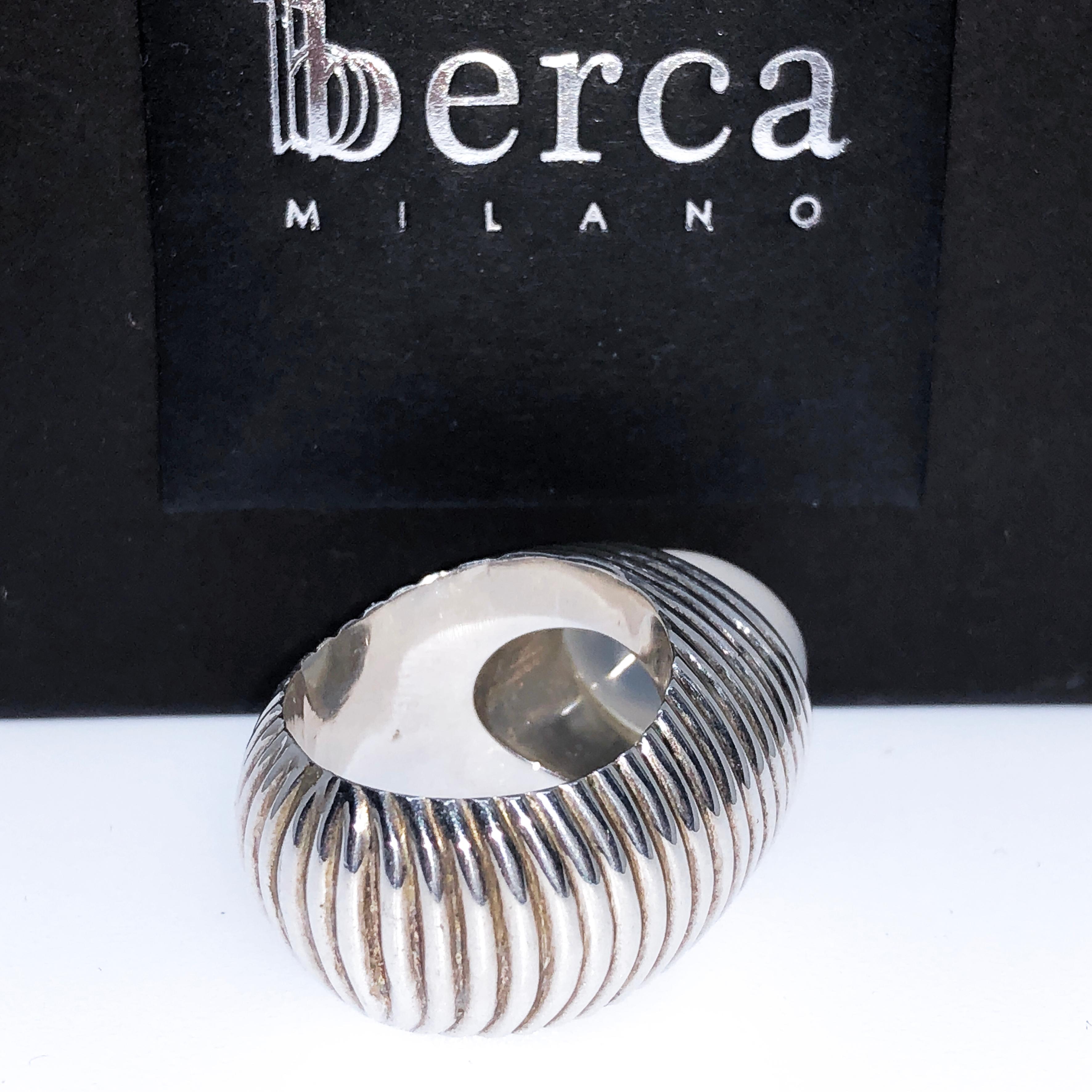 BERCA Bague unique en argent sterling en pierre de lune naturelle cabochon de 12 carats en vente 2