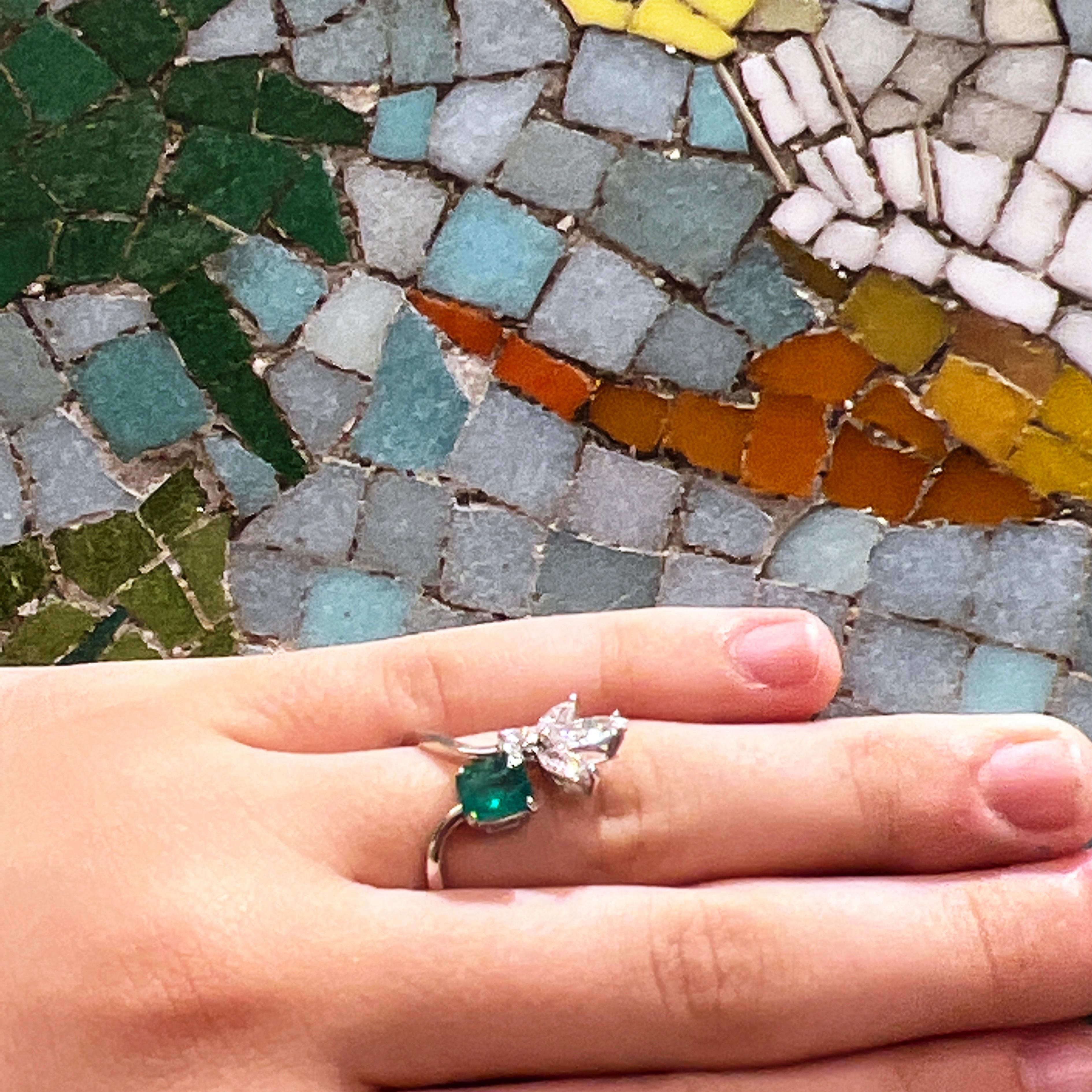 Berca Bague cocktail originale de 1970 en émeraude naturelle Muzo, diamant blanc et marquise en vente 2