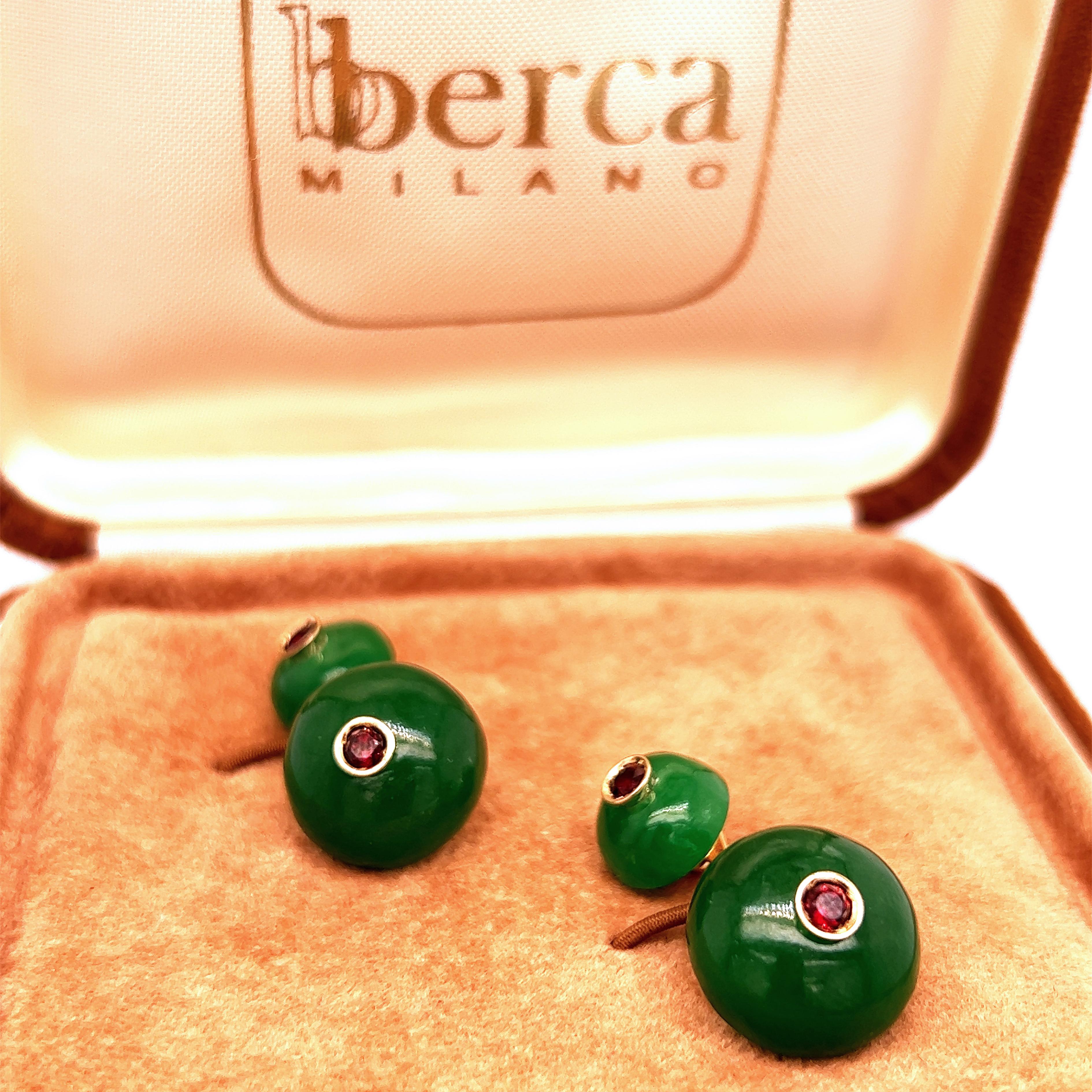 Berca Ruby 33.54Karat Hand Inlaid Green Jade Yellow Gold Cufflinks In New Condition For Sale In Valenza, IT