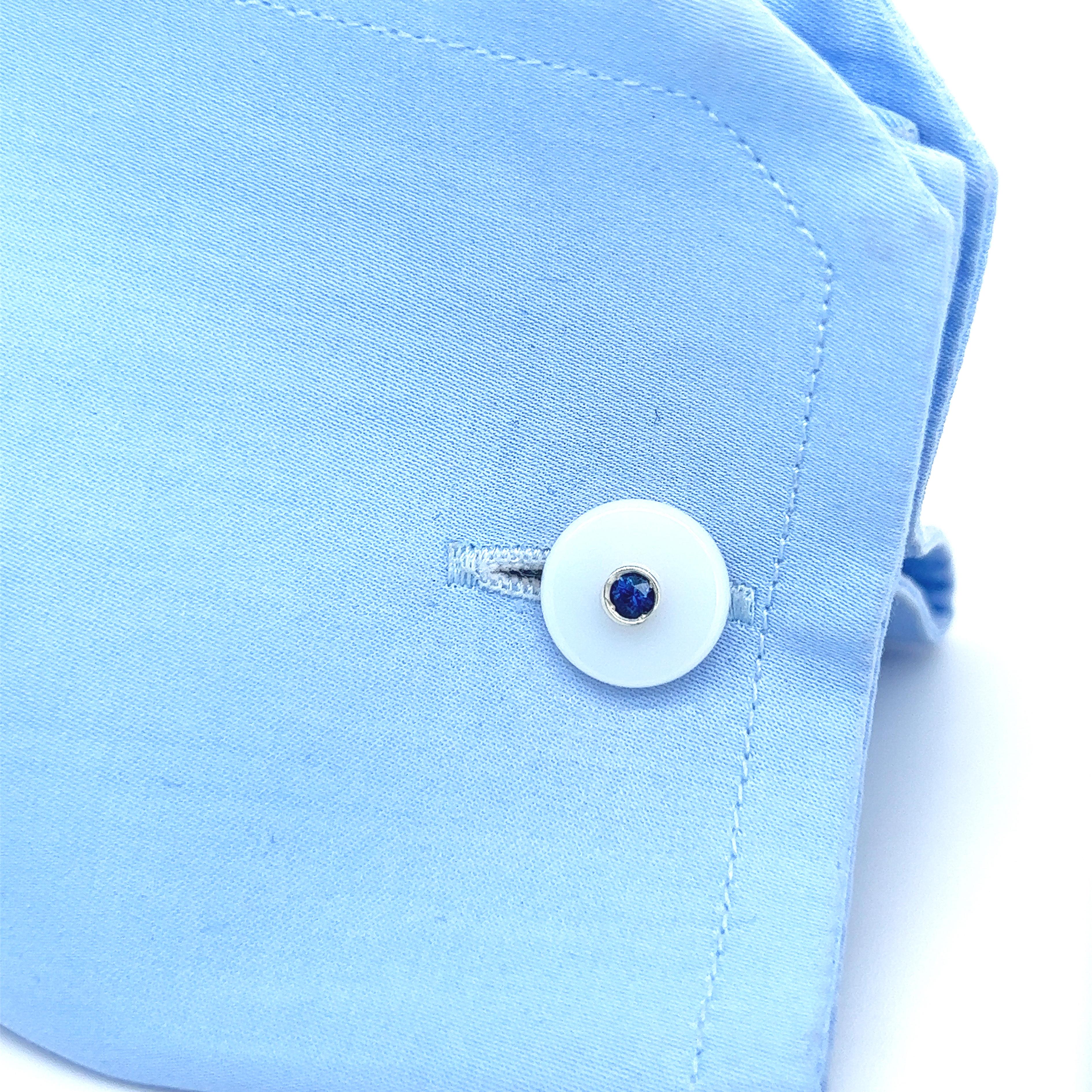 Gemelli in oro bianco con zaffiro Berca e disco in calcedonio acquamarina in vendita 1