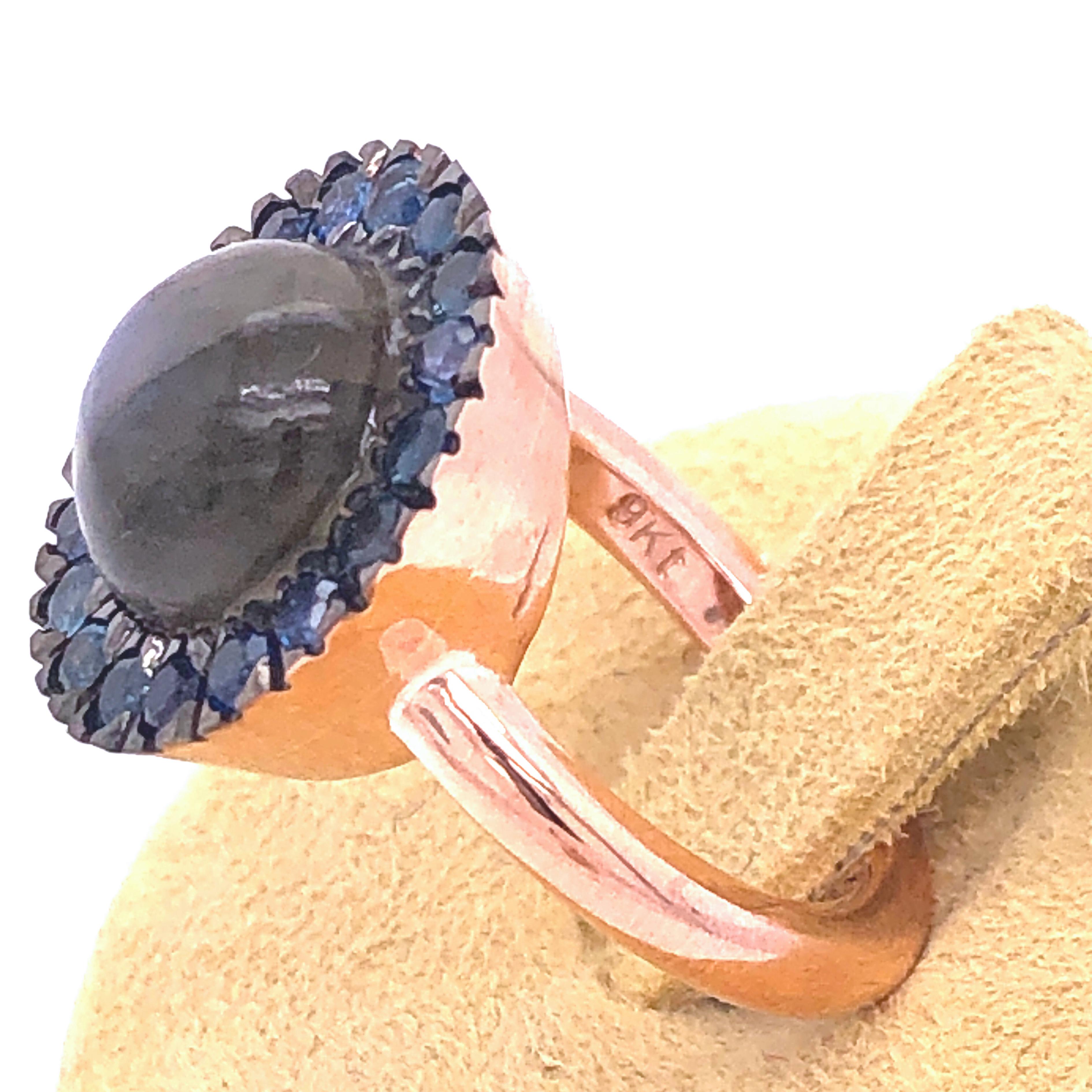 Round Cut Berca Sapphire Round Labradorite Cabochon Rose Gold Cocktail Ring For Sale