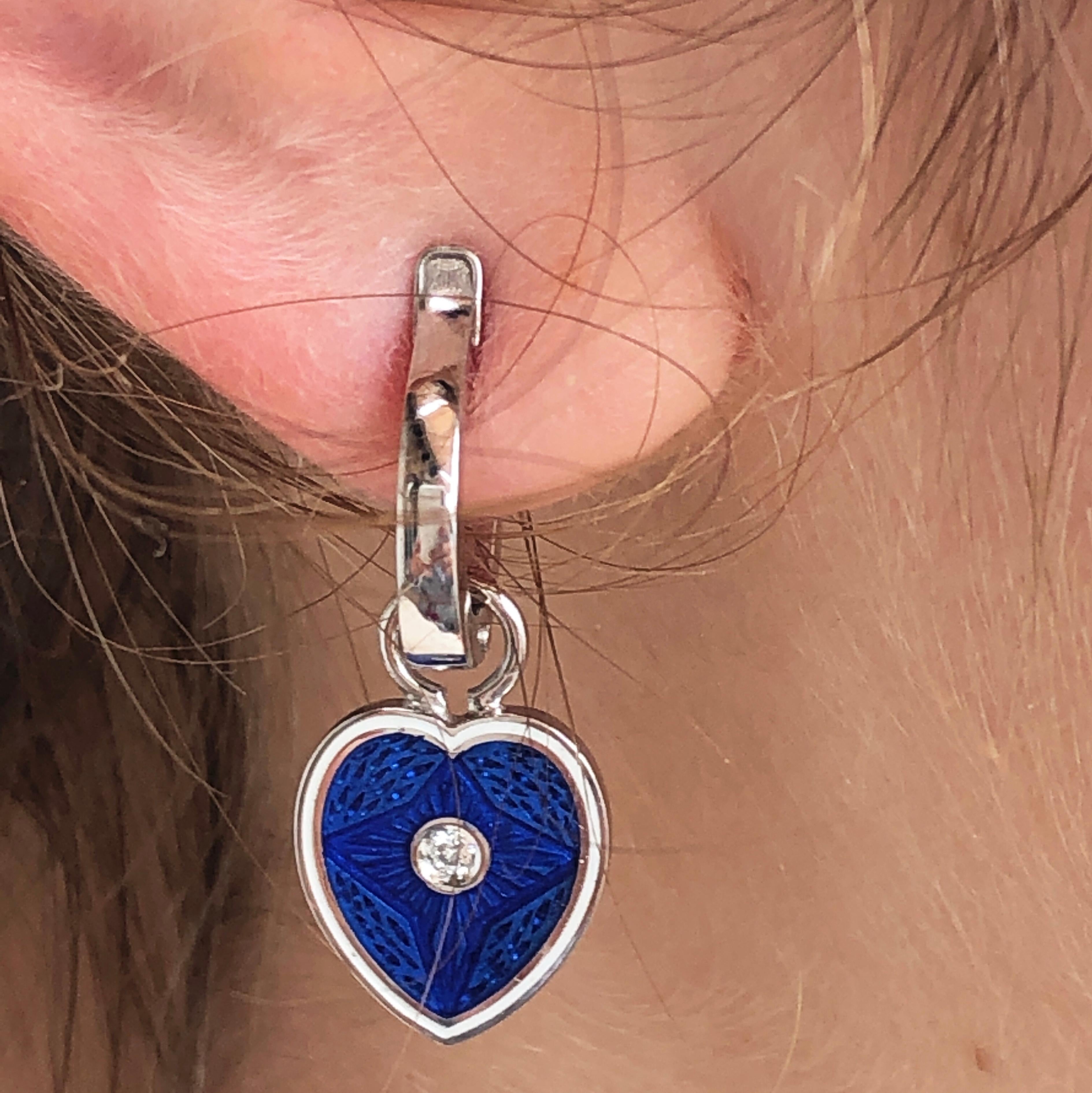 Berca White Diamond White Royal Blue Heart Shaped Gold Removable Dangle Earrings For Sale 2