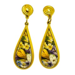 BEREBI - Boucles d'oreilles de designer avec fleur pendante, signées et dorées