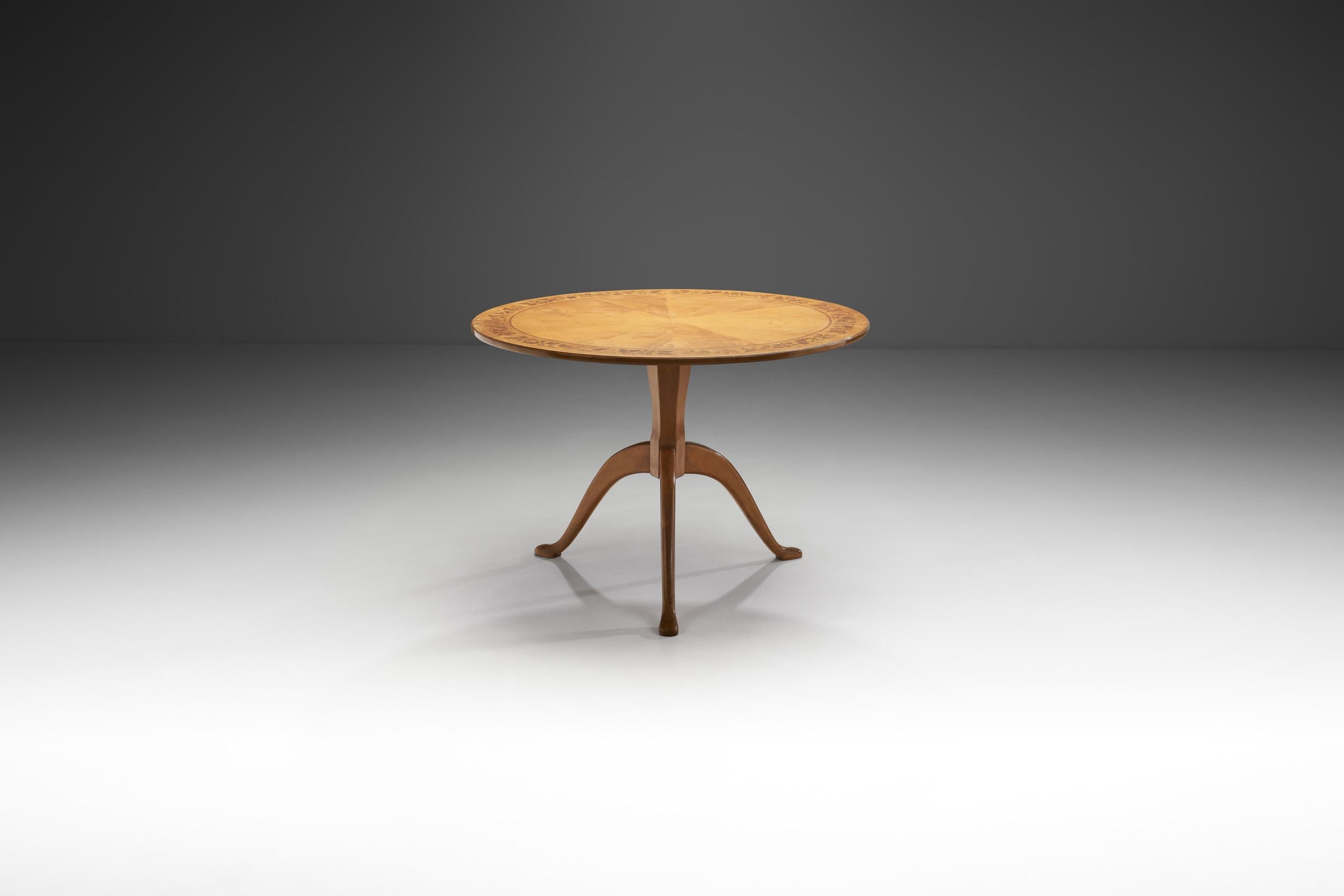 All edges are thoroughly broken, Carl Malmsten often wrote in his drawings. It was nature that was his great source of inspiration and in nature there are hardly any sharp edges or corners. This “Berg” table, designed in 1936, is one of the greatest