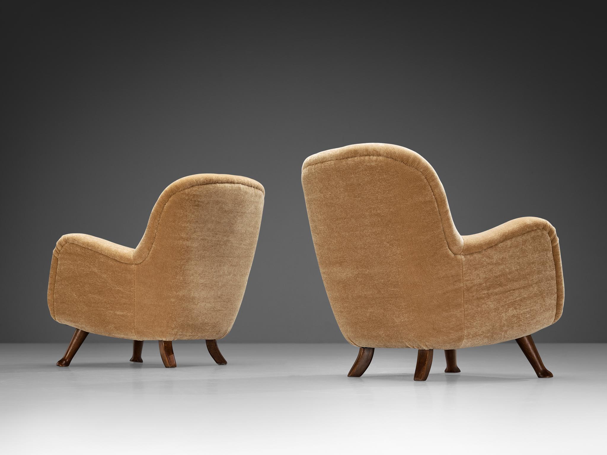 Danish Berga Mobler Pair of Lounge Chairs in Beige Teddy  For Sale