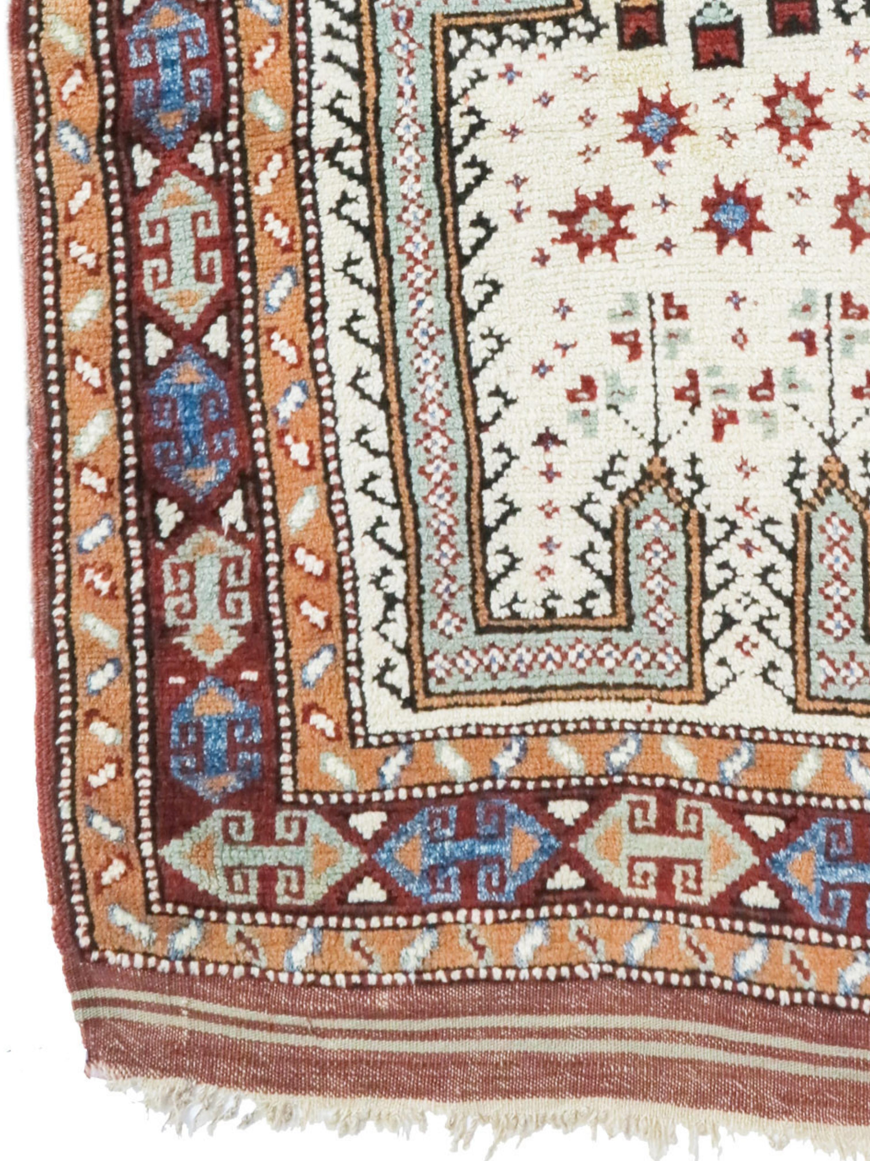 Bergama-Gebetteppich, spätes 19. Jahrhundert (Türkisch) im Angebot