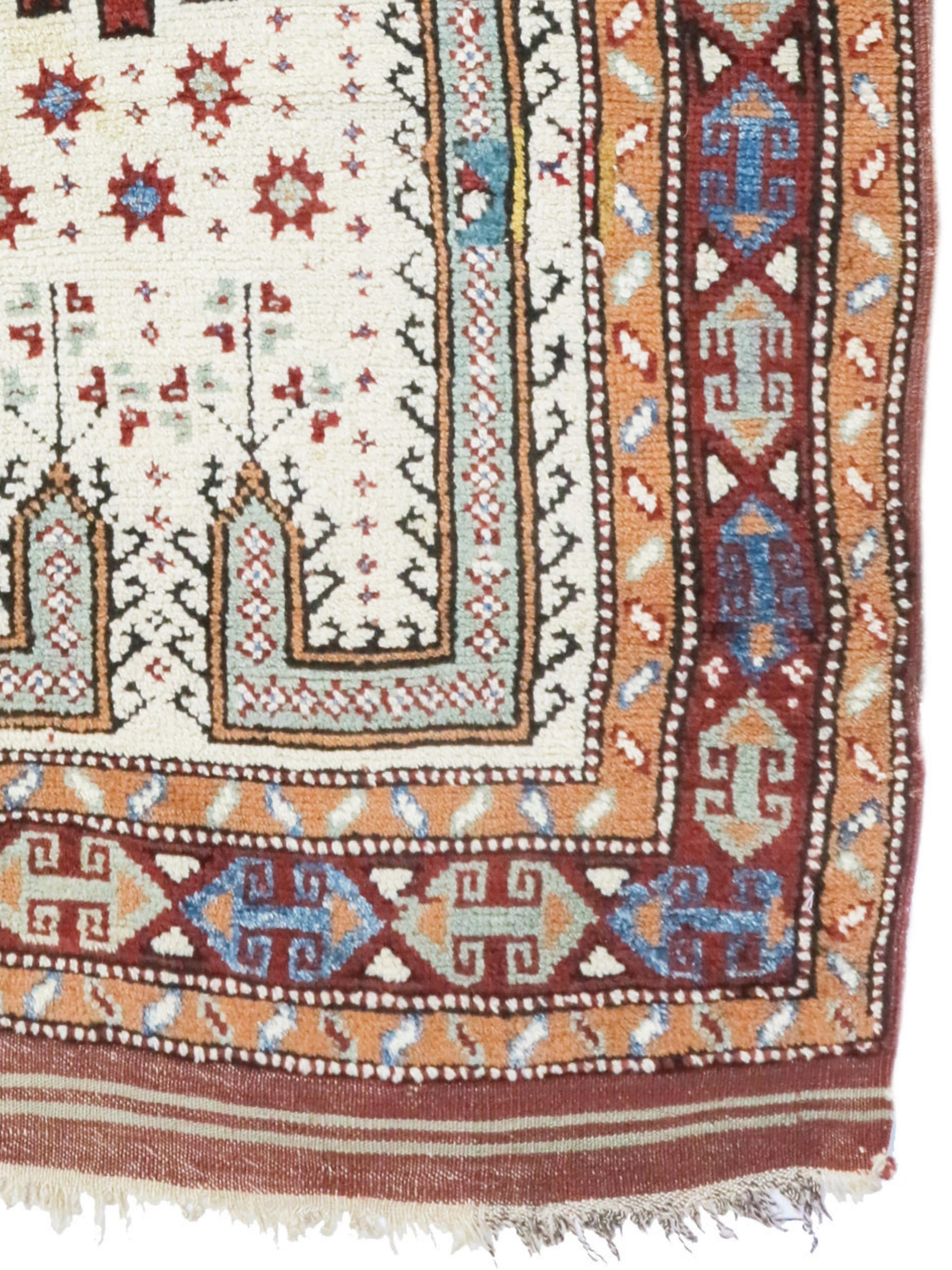 Bergama-Gebetteppich, spätes 19. Jahrhundert (Handgeknüpft) im Angebot