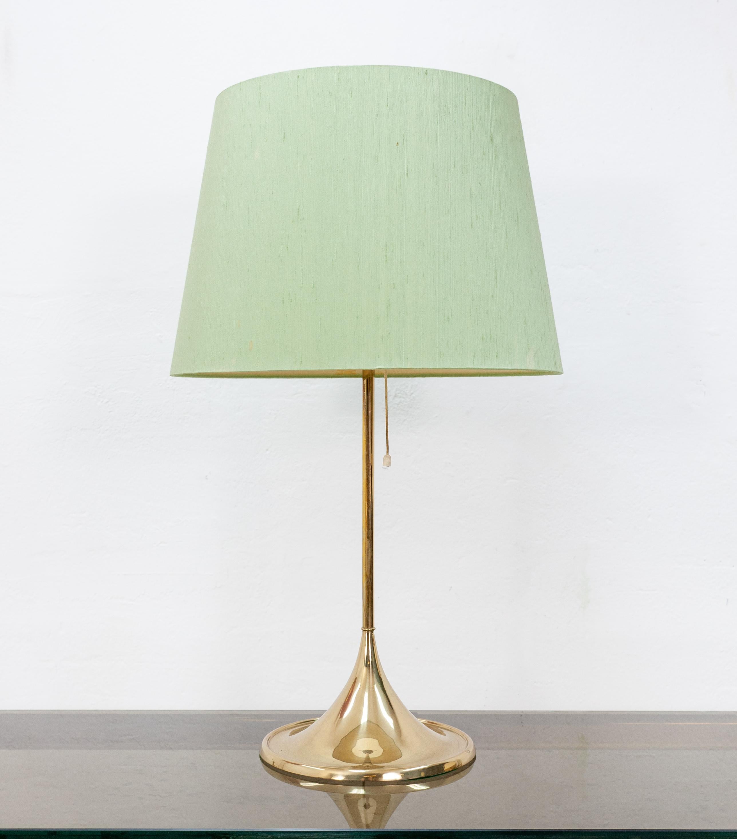 Bergbom B-024 Table Lamp with Green Shade, 1950s 3