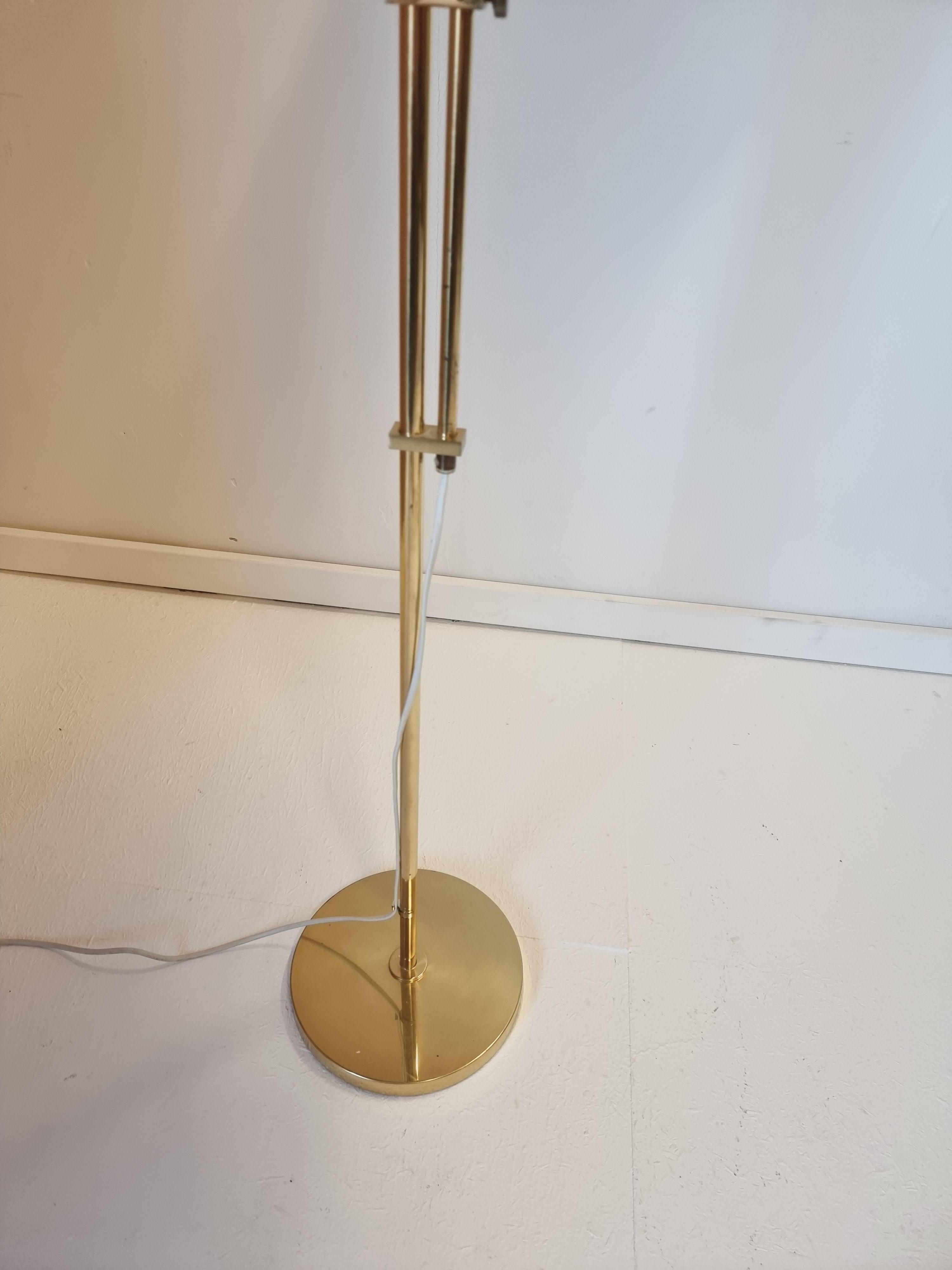 Bergboms, Adjustable Floor Lamp G-132 in brass, Scandinavian / Midcentury Modern For Sale 3