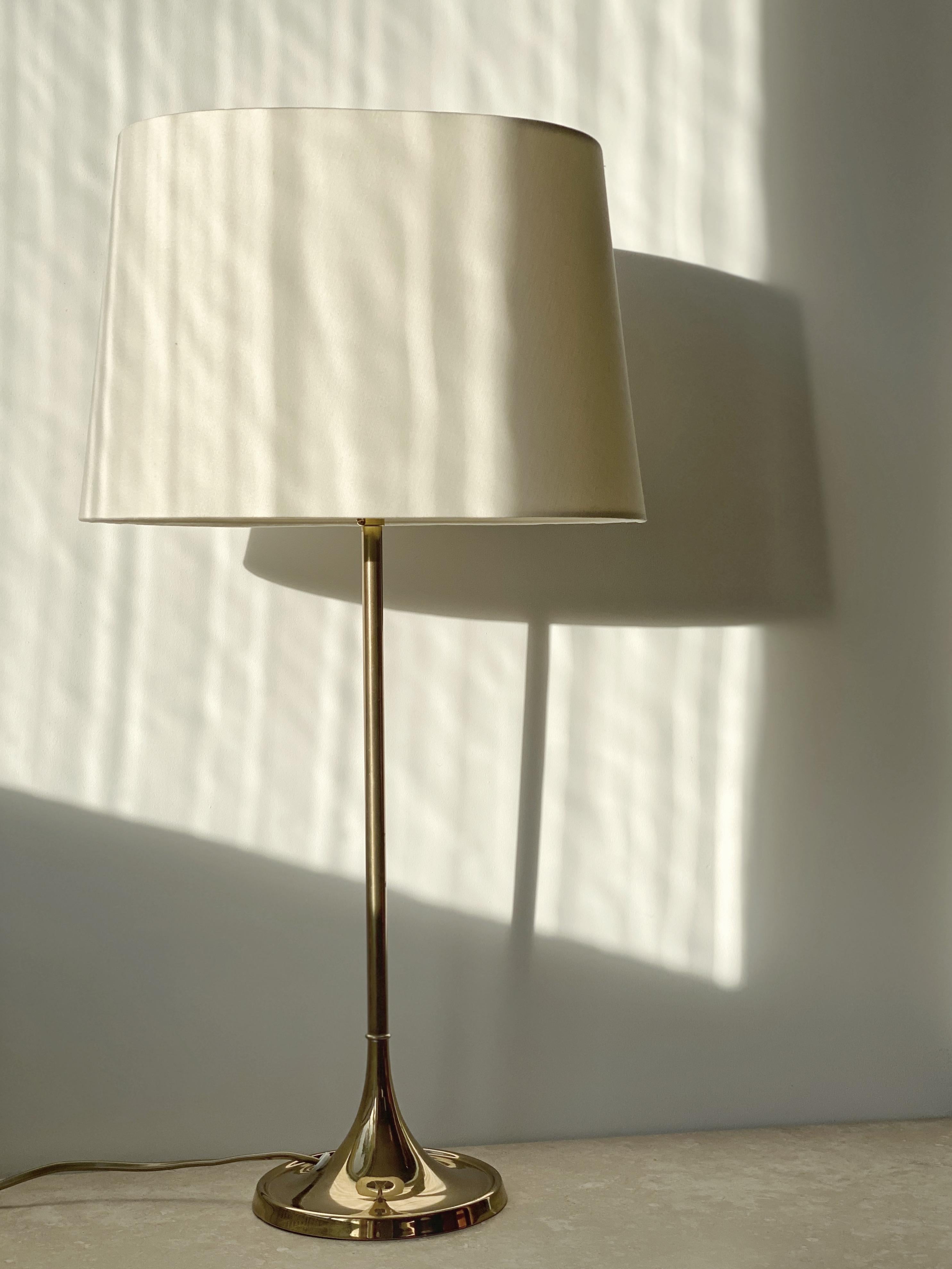 Suédois Lampe de table Bergboms B-017, 1960, Suède. en vente