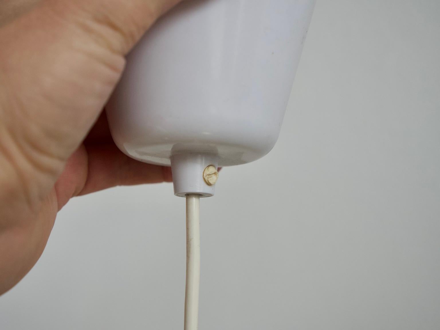 XX secolo Lampada da soffitto in ottone Bergboms con schermo acrilico in vendita