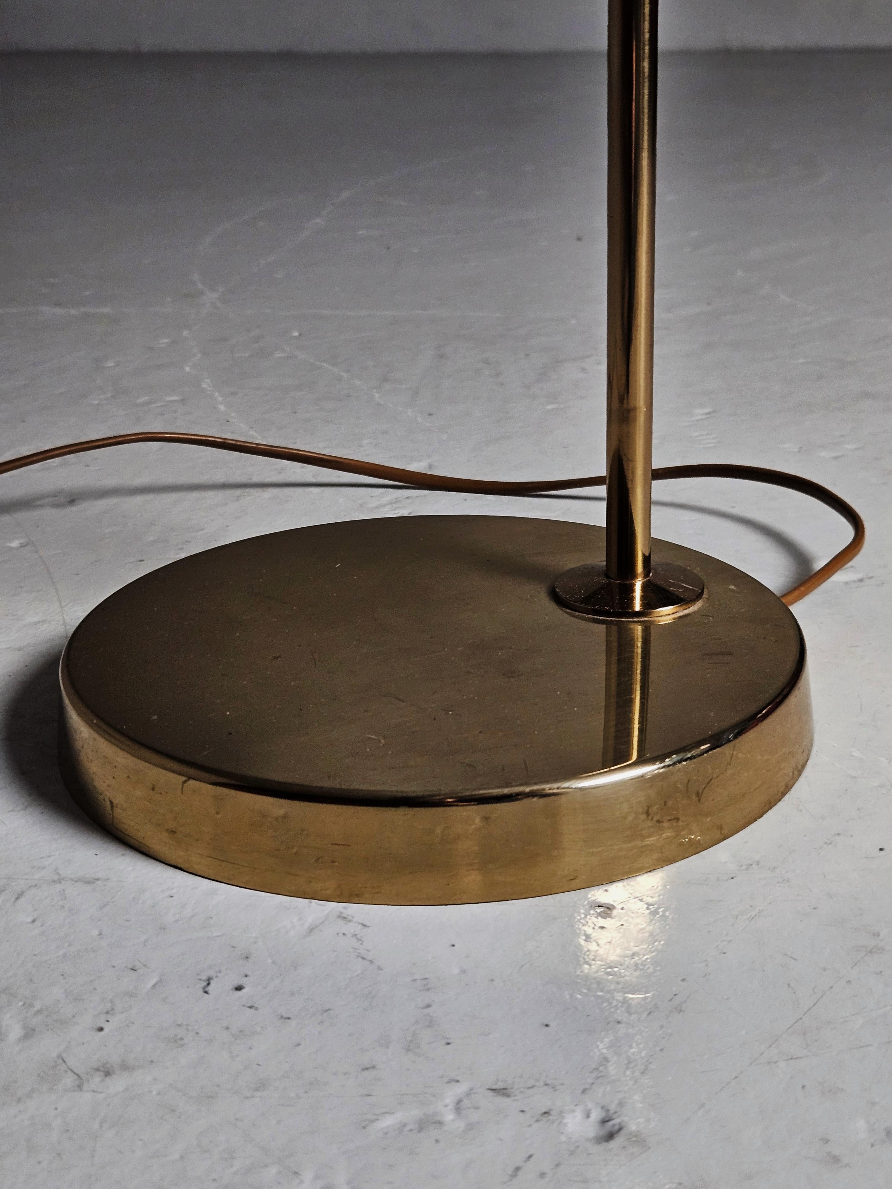 Lampada da terra di design svedese 'G-090' di Bergboms, anni '60 in vendita 7