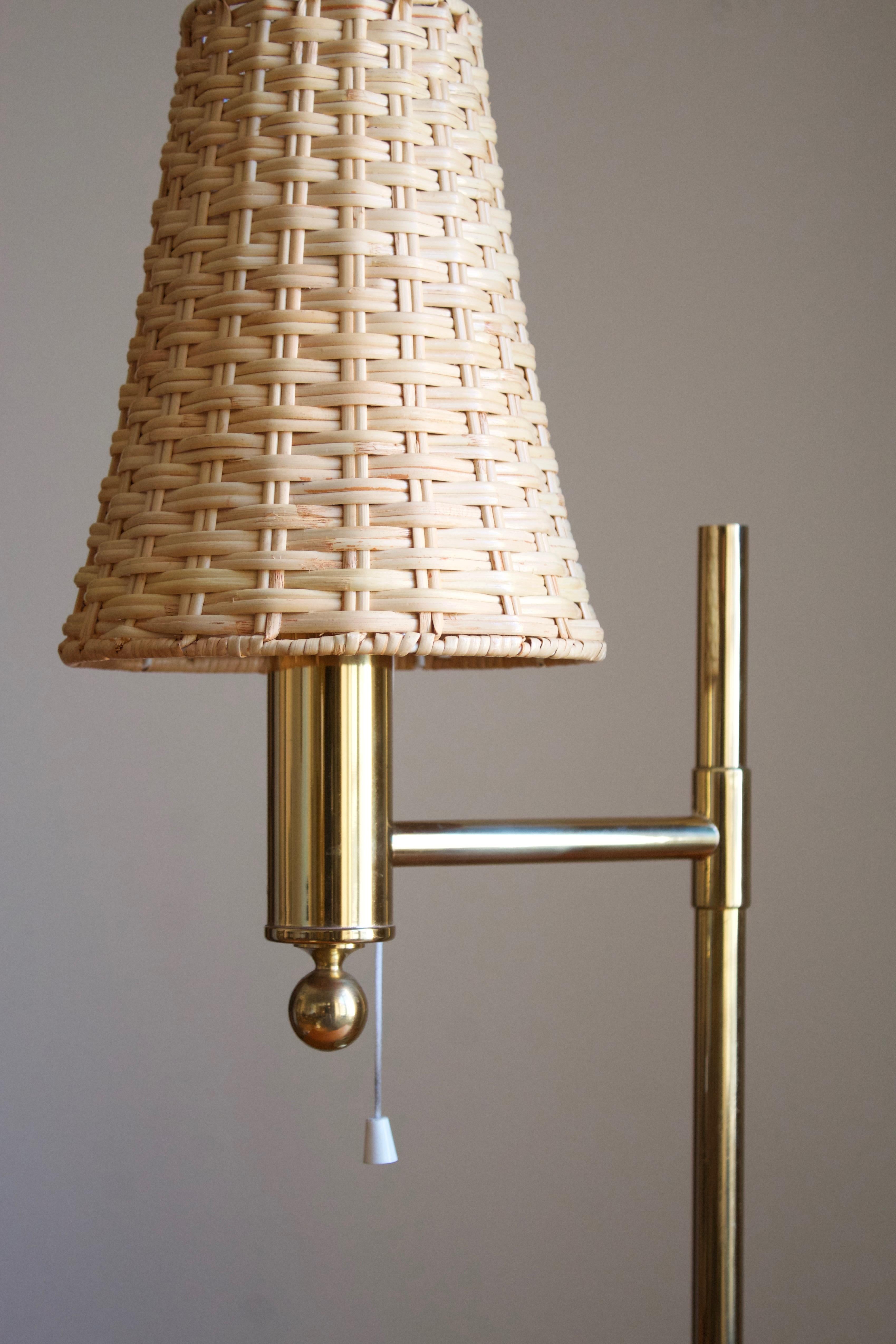 Mid-Century Modern Bergboms, Sizable Table Lamp, Brass, Rattan, Sweden, 1970s For Sale
