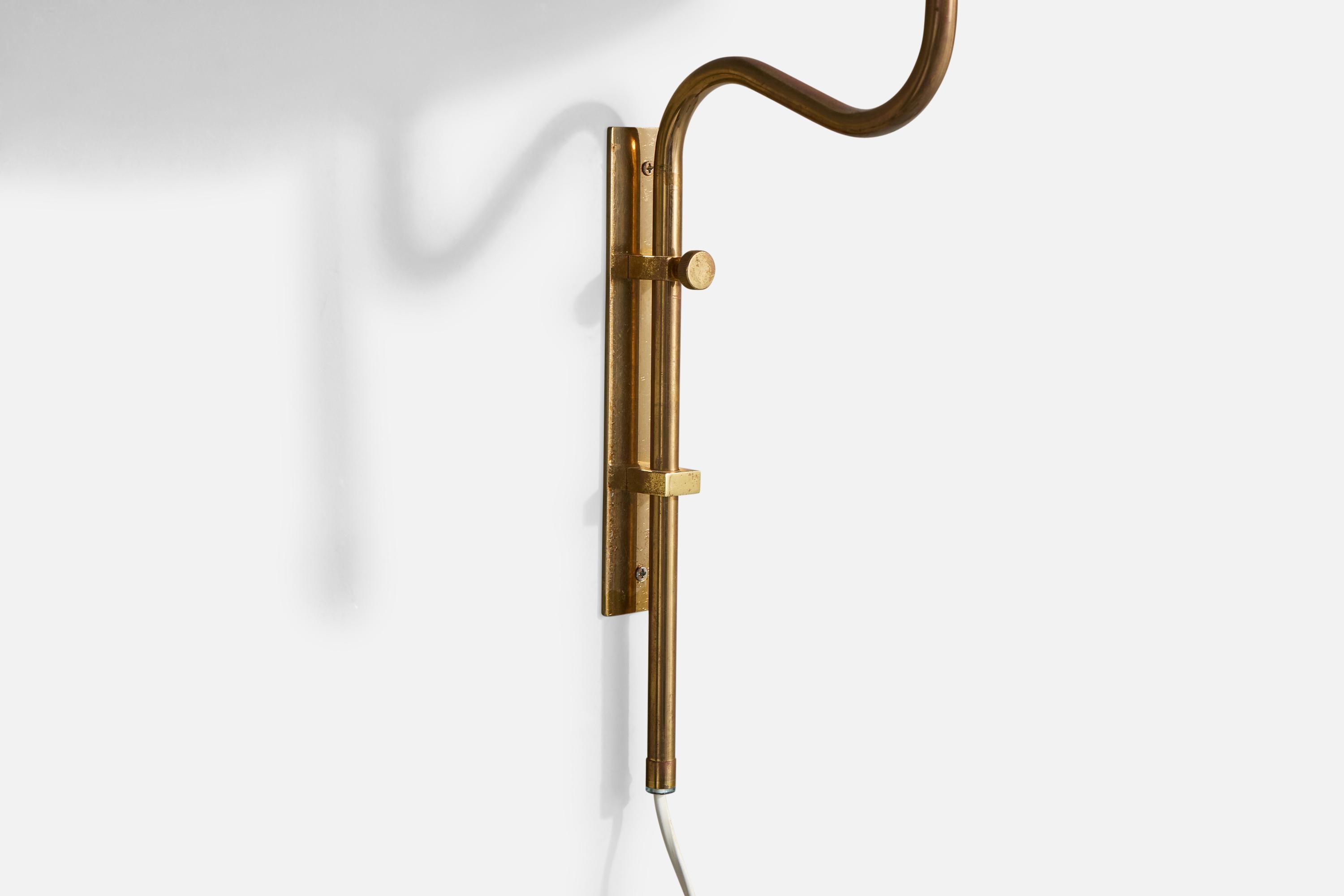 Bergboms, Wall Light, Brass, Fabric, Sweden, 1970s In Good Condition For Sale In High Point, NC