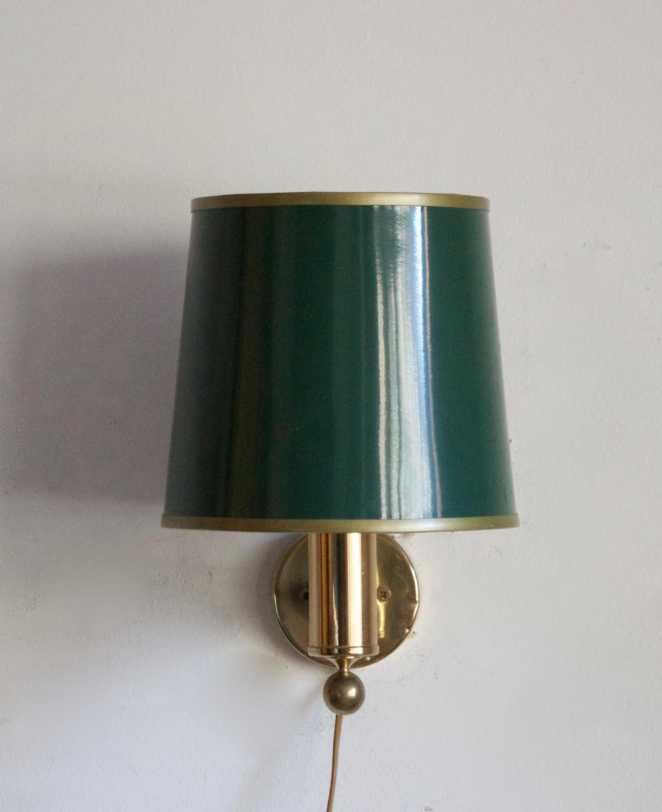 Swedish Bergboms, Wall Light, Brass, Green Lacquered Paper, Sweden, 1970s