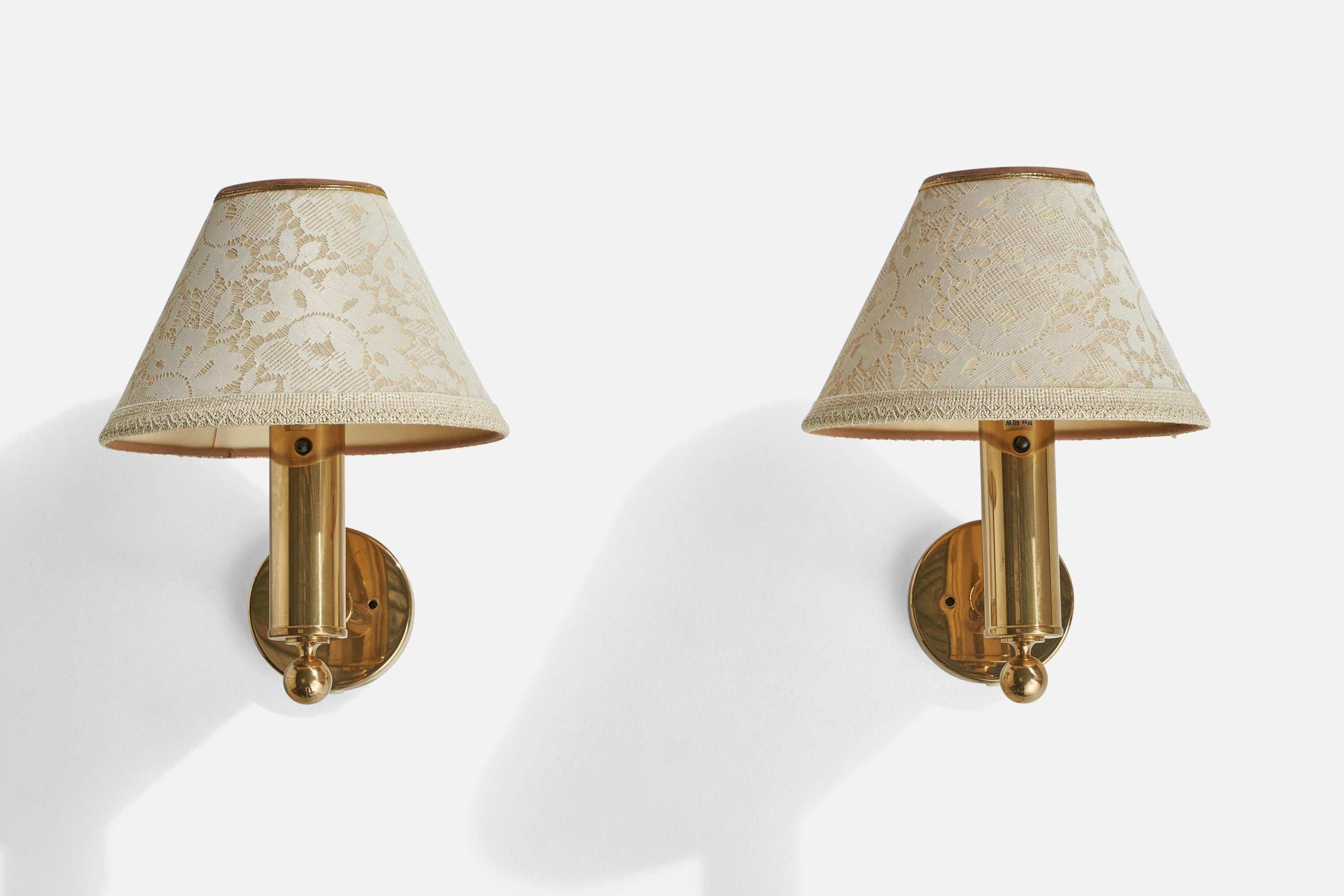Bergboms, Wall Lights, Brass, Fabric, Sweden, 1960s In Good Condition In High Point, NC
