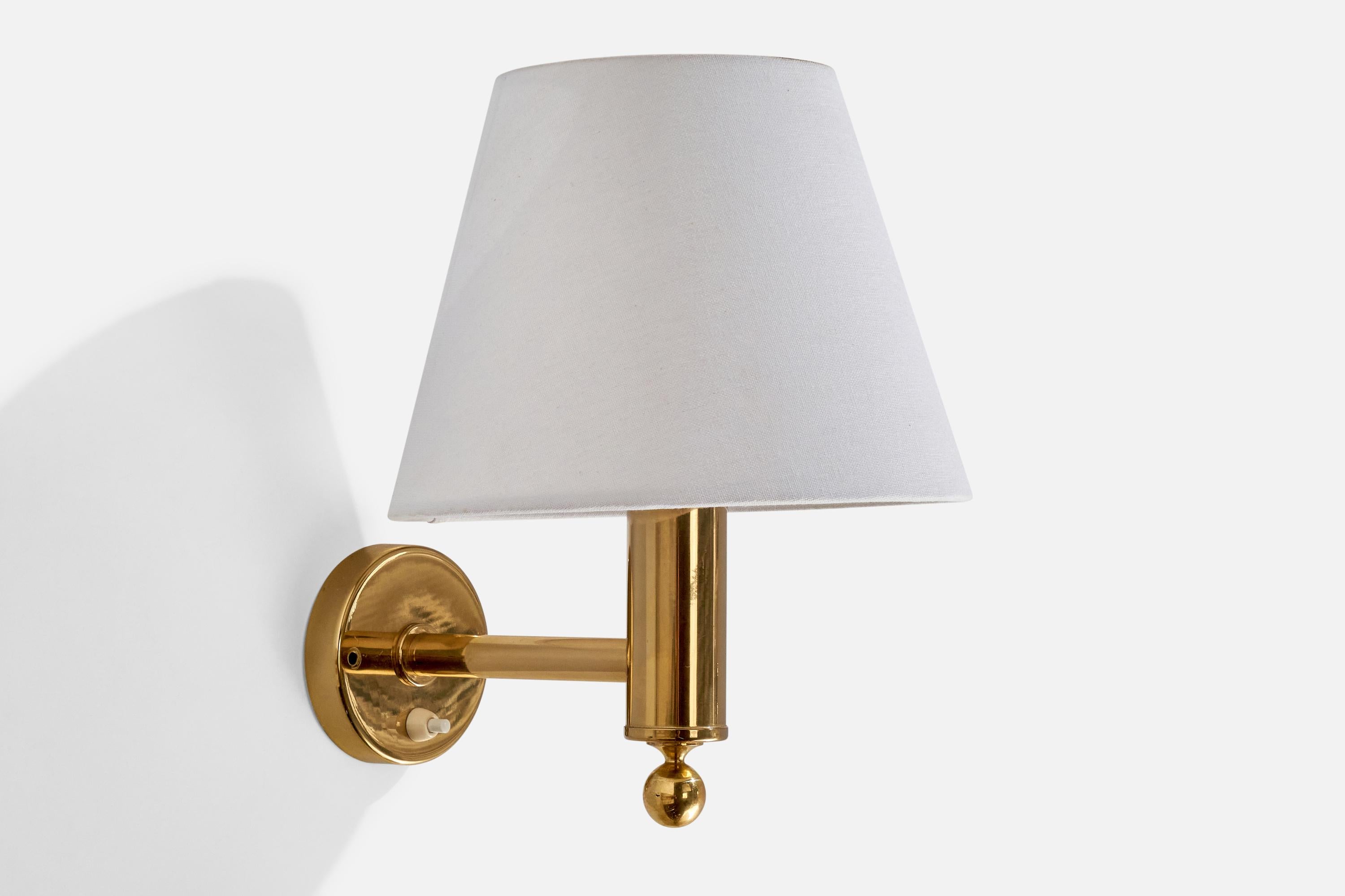 Bergboms, Wall Lights, Brass, Fabric, Sweden, 1970s In Good Condition In High Point, NC
