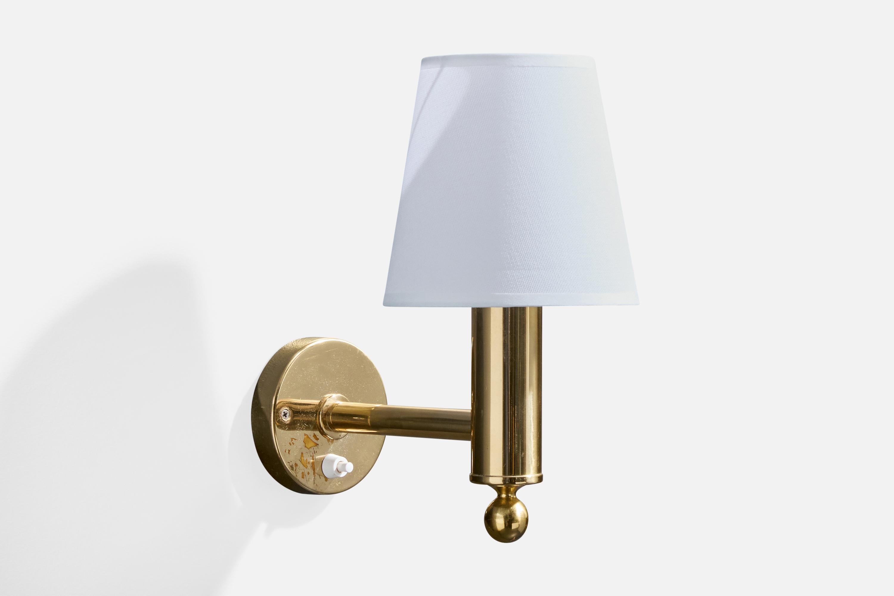 Bergboms, Luci da parete, Ottone, Tessuto, Svezia, anni '1970 In condizioni buone in vendita a High Point, NC