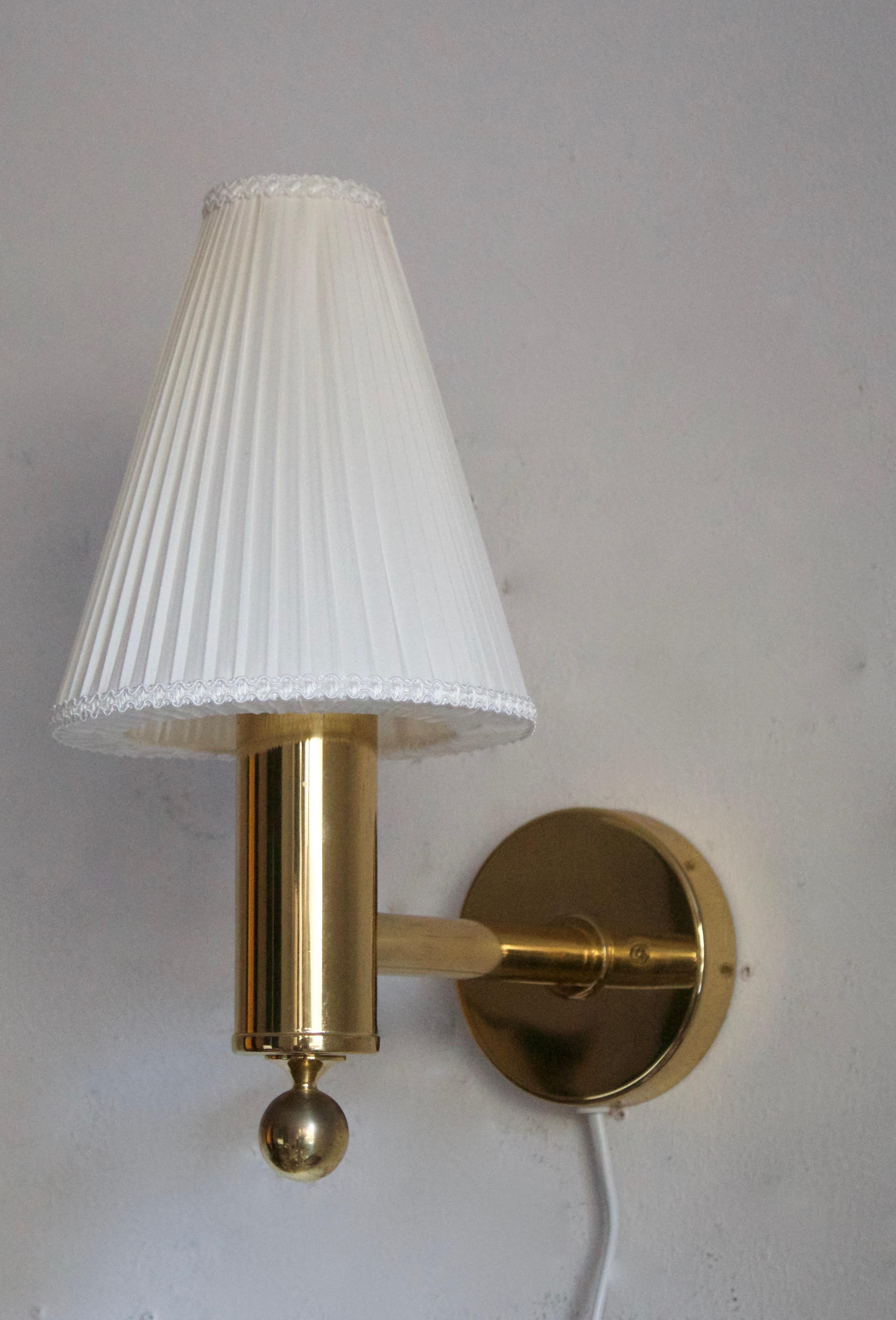 Bergboms, Wall Lights, Brass, Fabric, Sweden, 1970s In Good Condition In High Point, NC