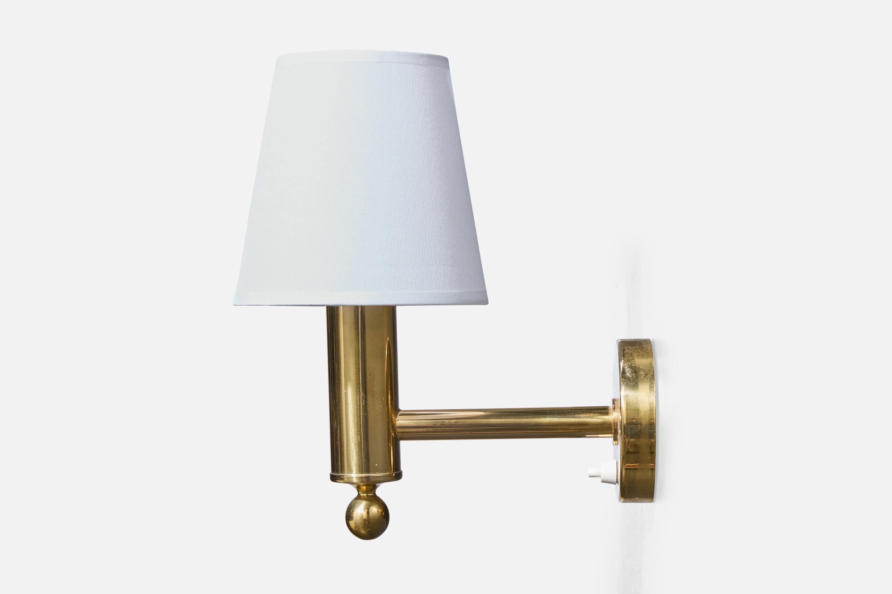 Fine XX secolo Bergboms, Luci da parete, Ottone, Tessuto, Svezia, anni '1970 in vendita