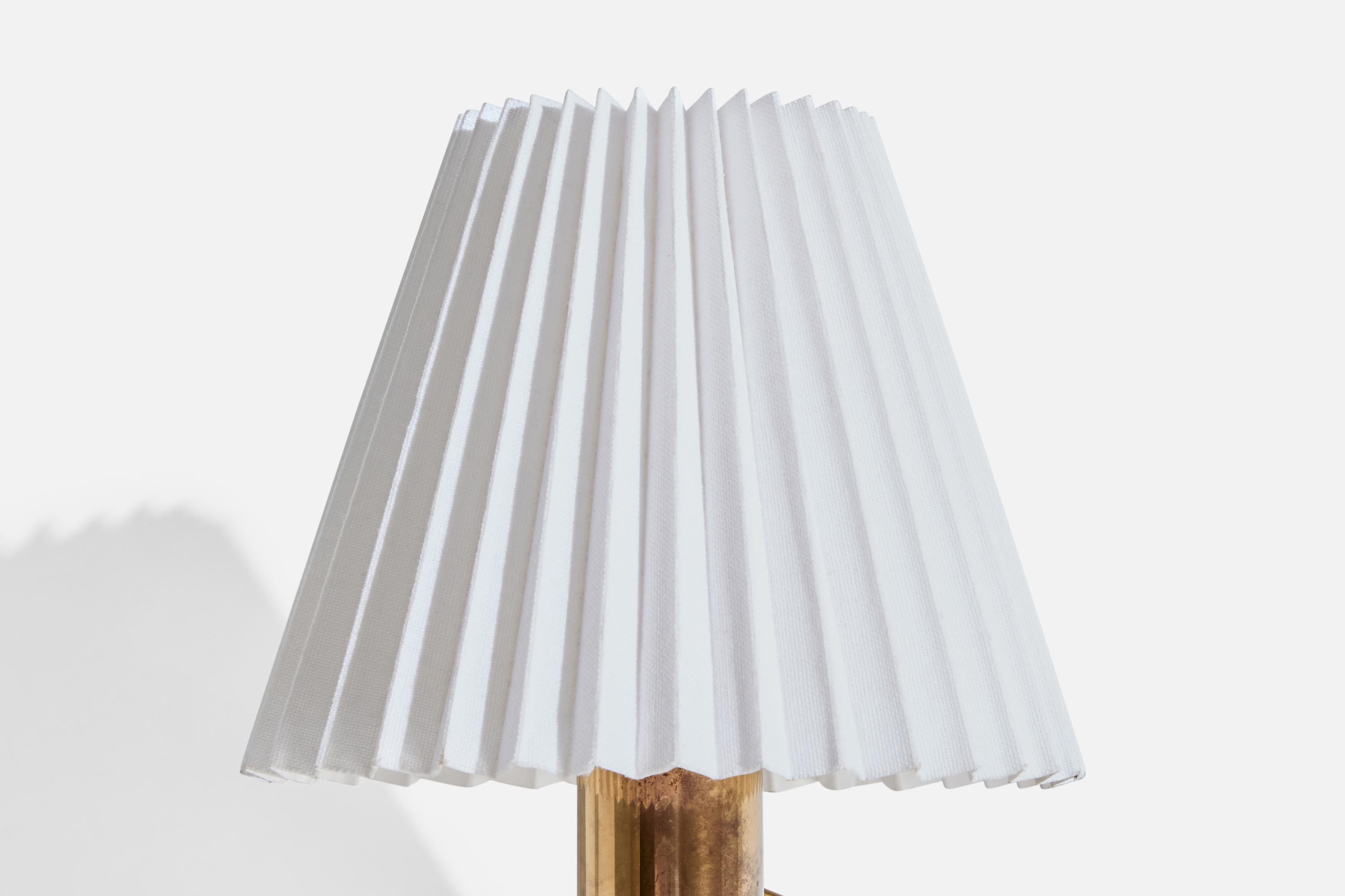 Bergboms, Wall Lights, laiton, papier, Suède, années 1970 en vente 1