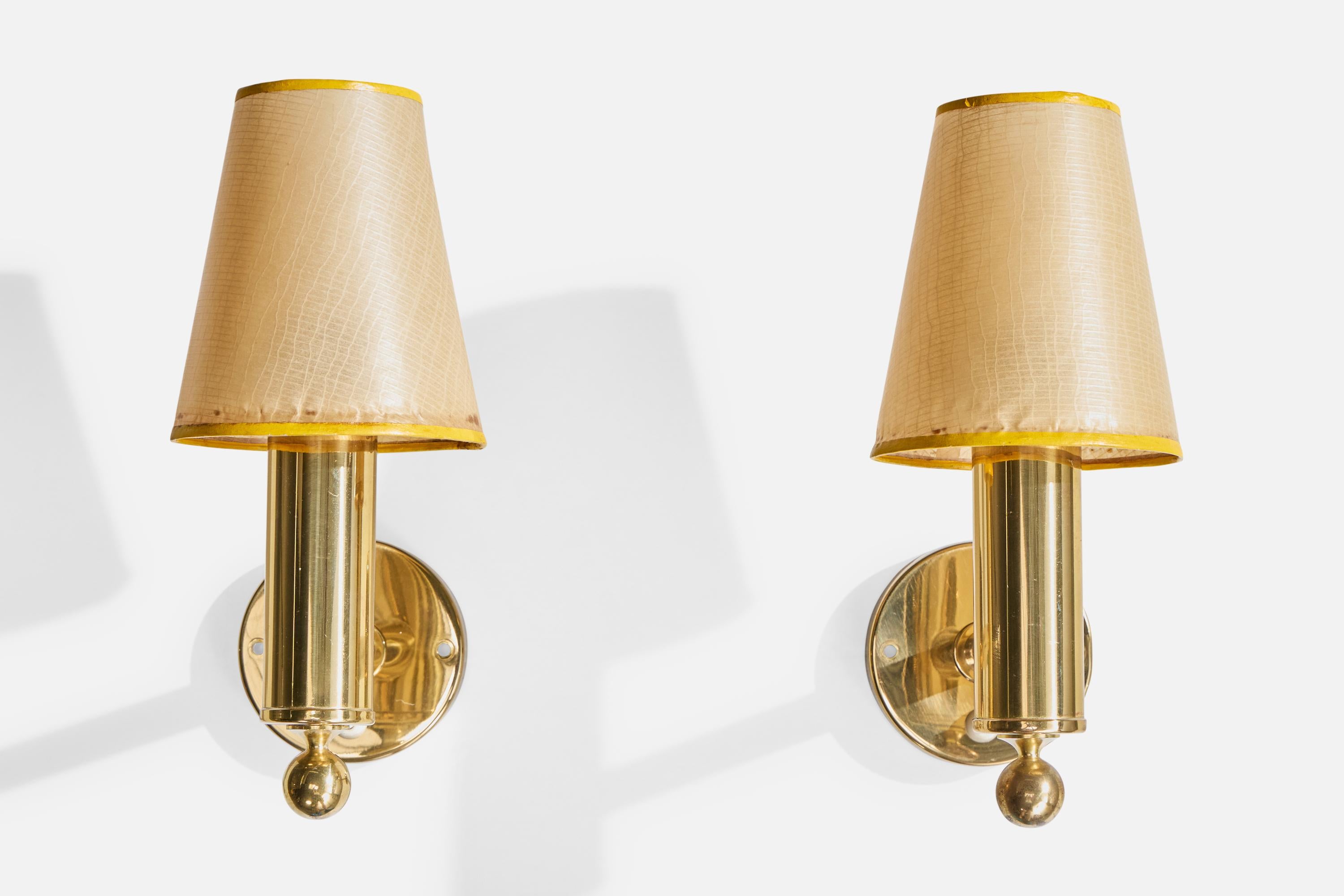 Mid-Century moderno Bergboms, Applique, Ottone, Pergamena, Svezia, anni '70 in vendita