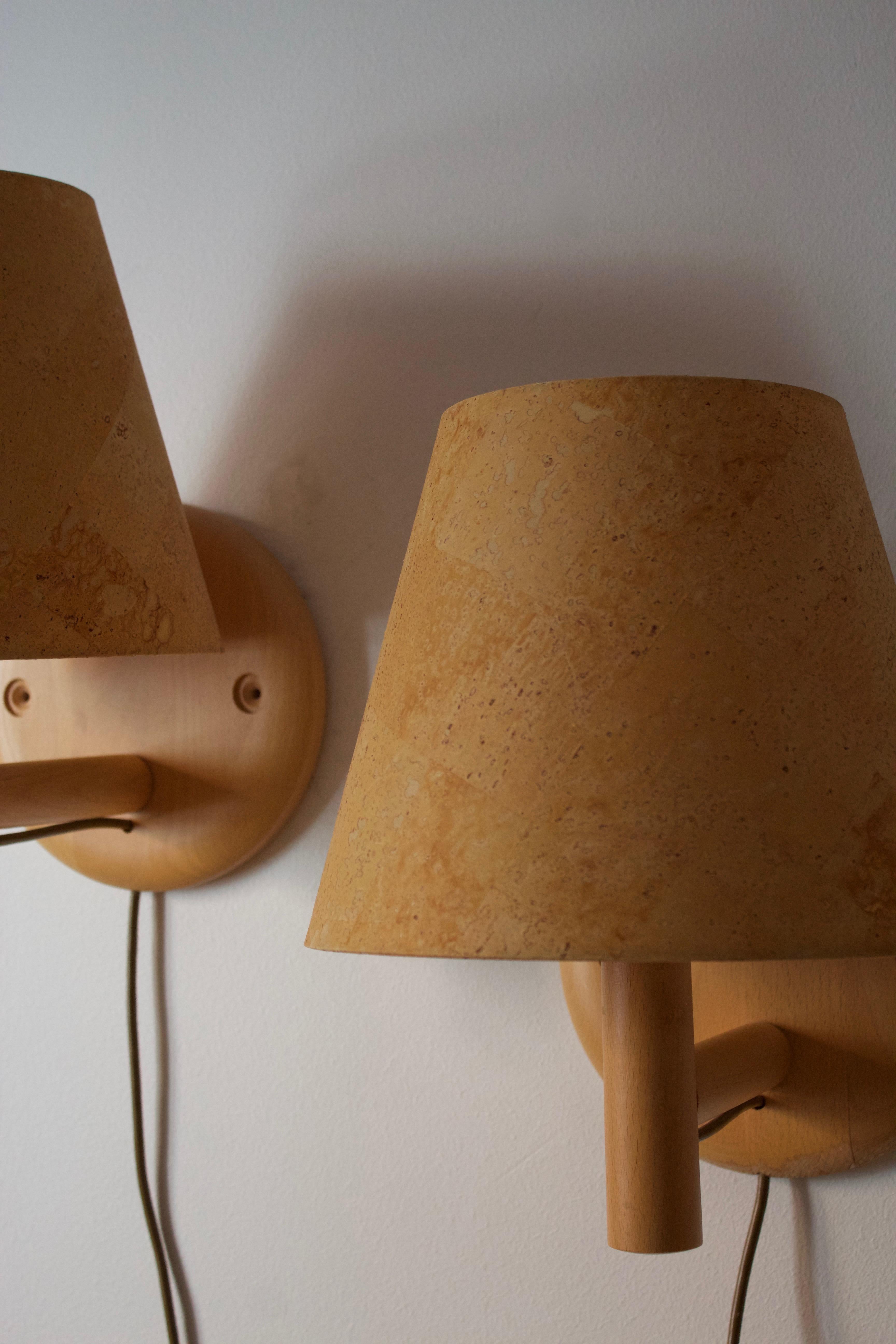 Bergboms, Wall Lights / Sconces, Oak, Cork veneer, Sweden, 1970s In Good Condition In High Point, NC