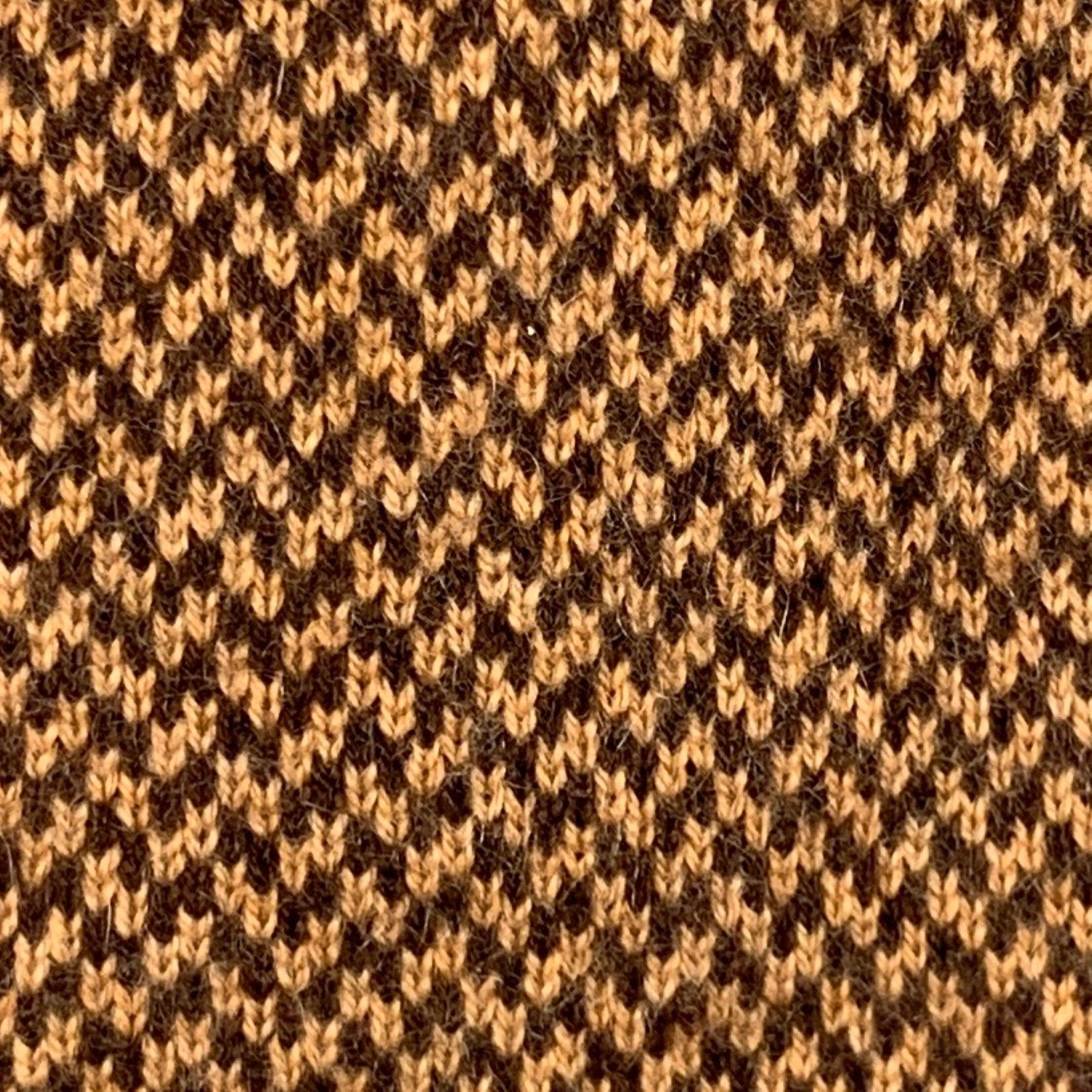 BERGDORF GOODMAN Brown Beige Woven Cashmere Tie In Excellent Condition For Sale In San Francisco, CA