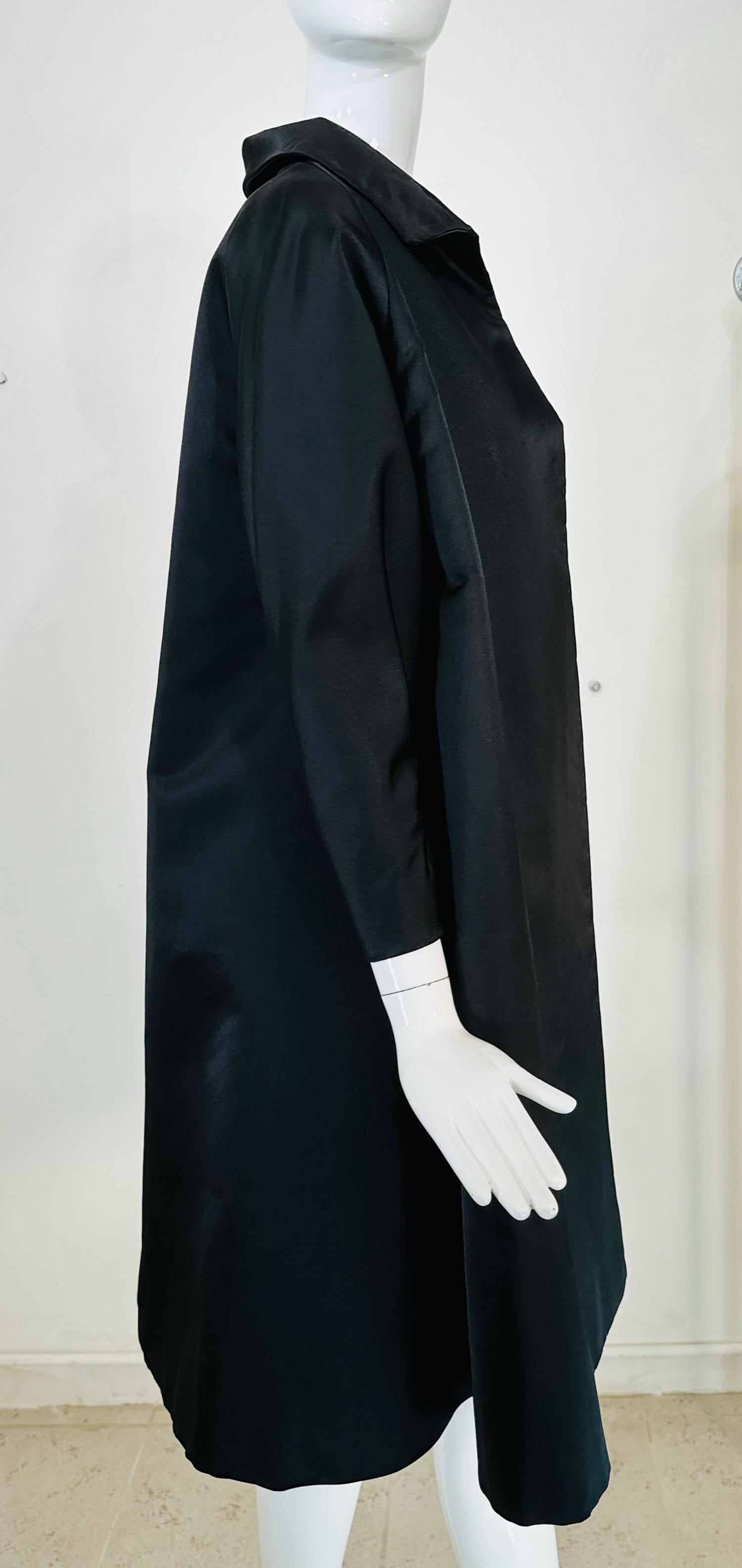 Bergdorf Goodman Demi Couture Trapeze Black Silk Satin Evening Coat 1950s For Sale 3