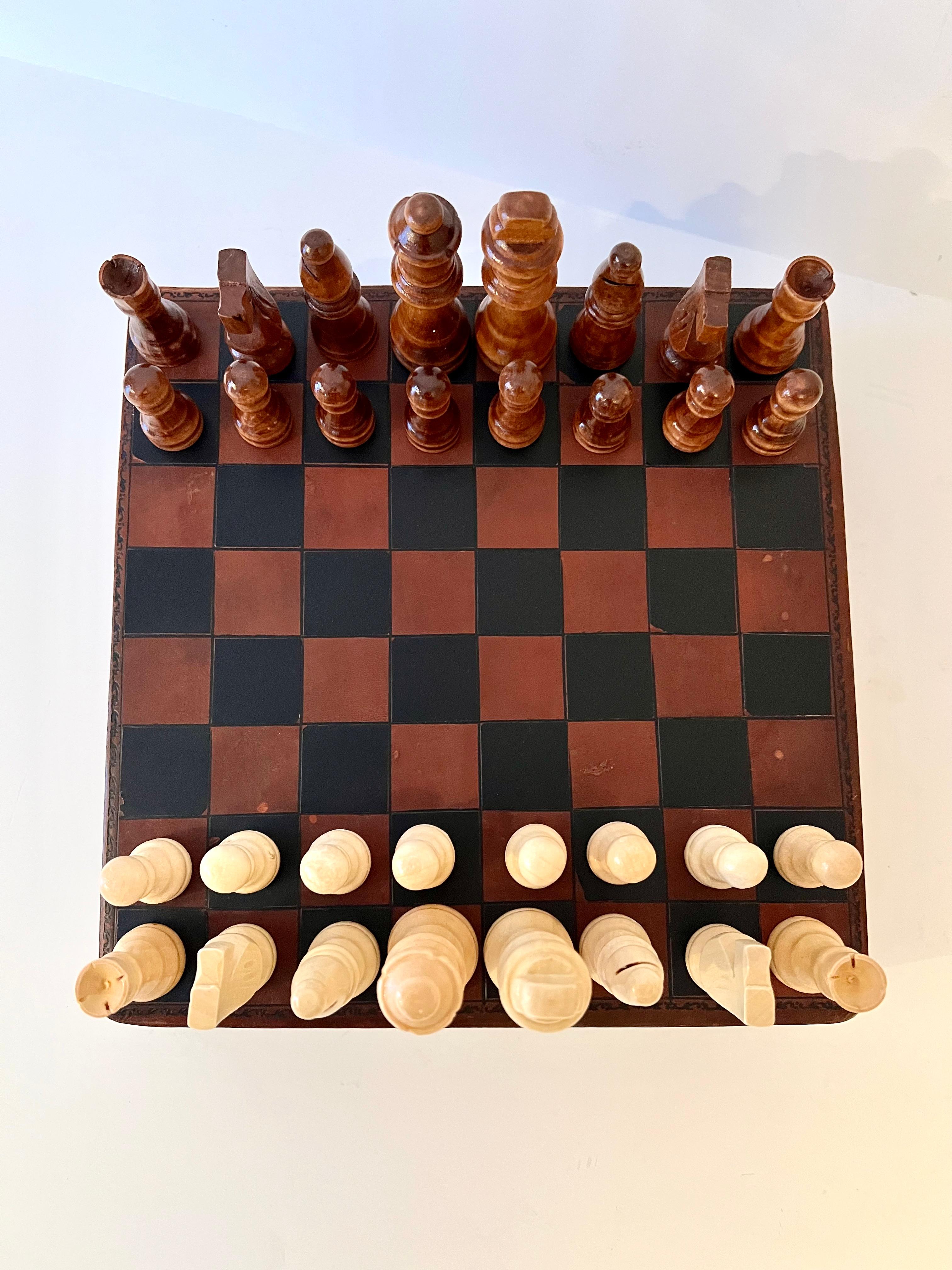 Bergdorf Goodman Italian Lidded Leather Chess Checker Board Box with Storage 9