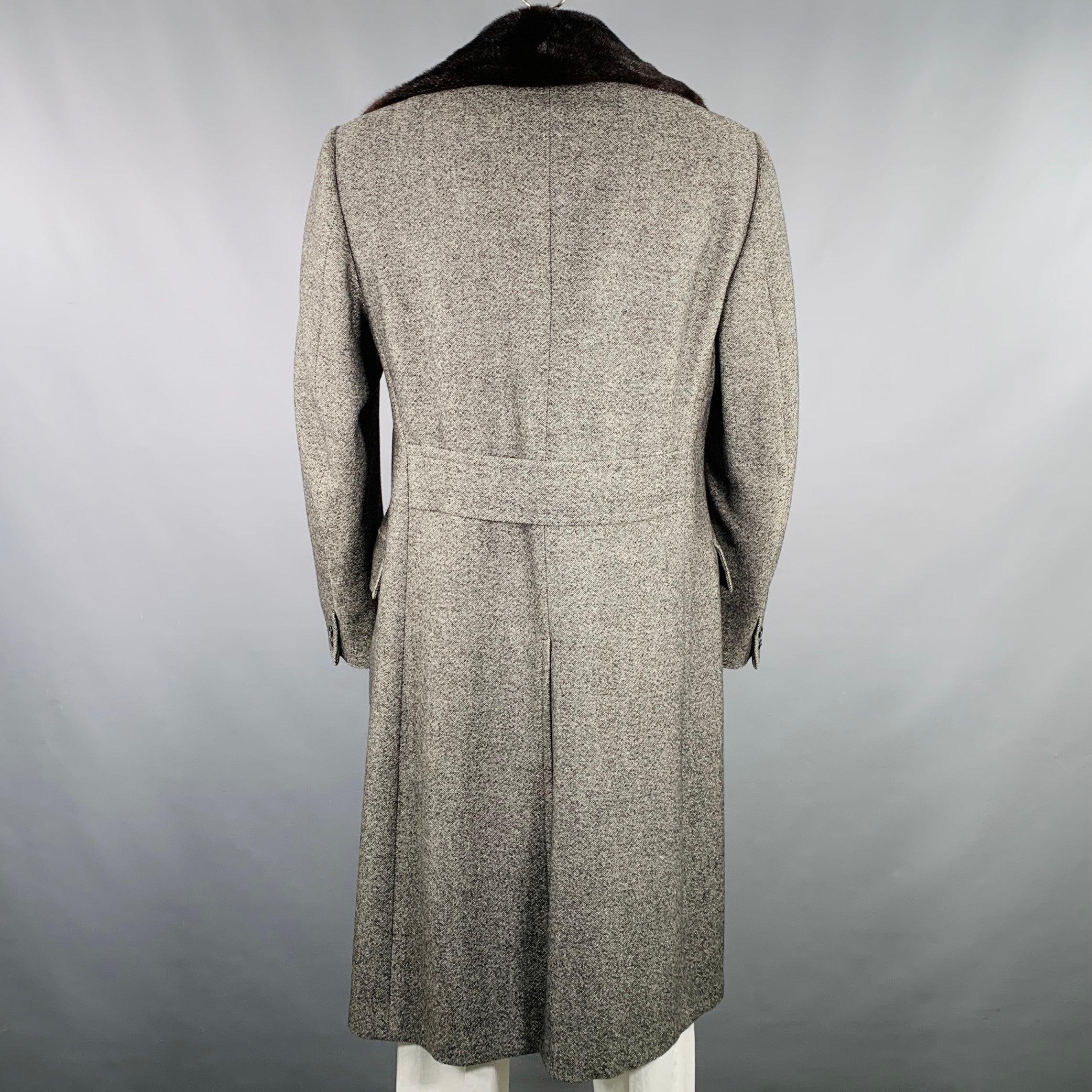 Men's BERGDORF GOODMAN Size 44 Grey Black Tweed Wool Blend Overcoat